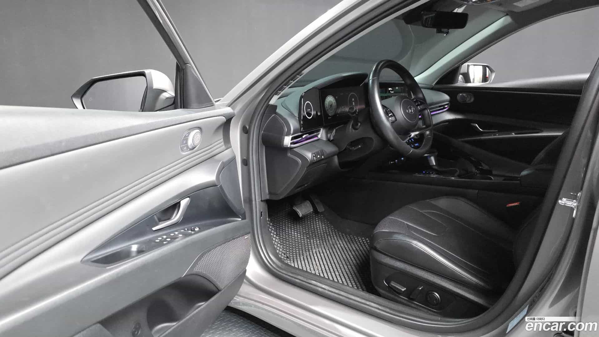 AVANTE Hyundai 2020.3-INNER-010