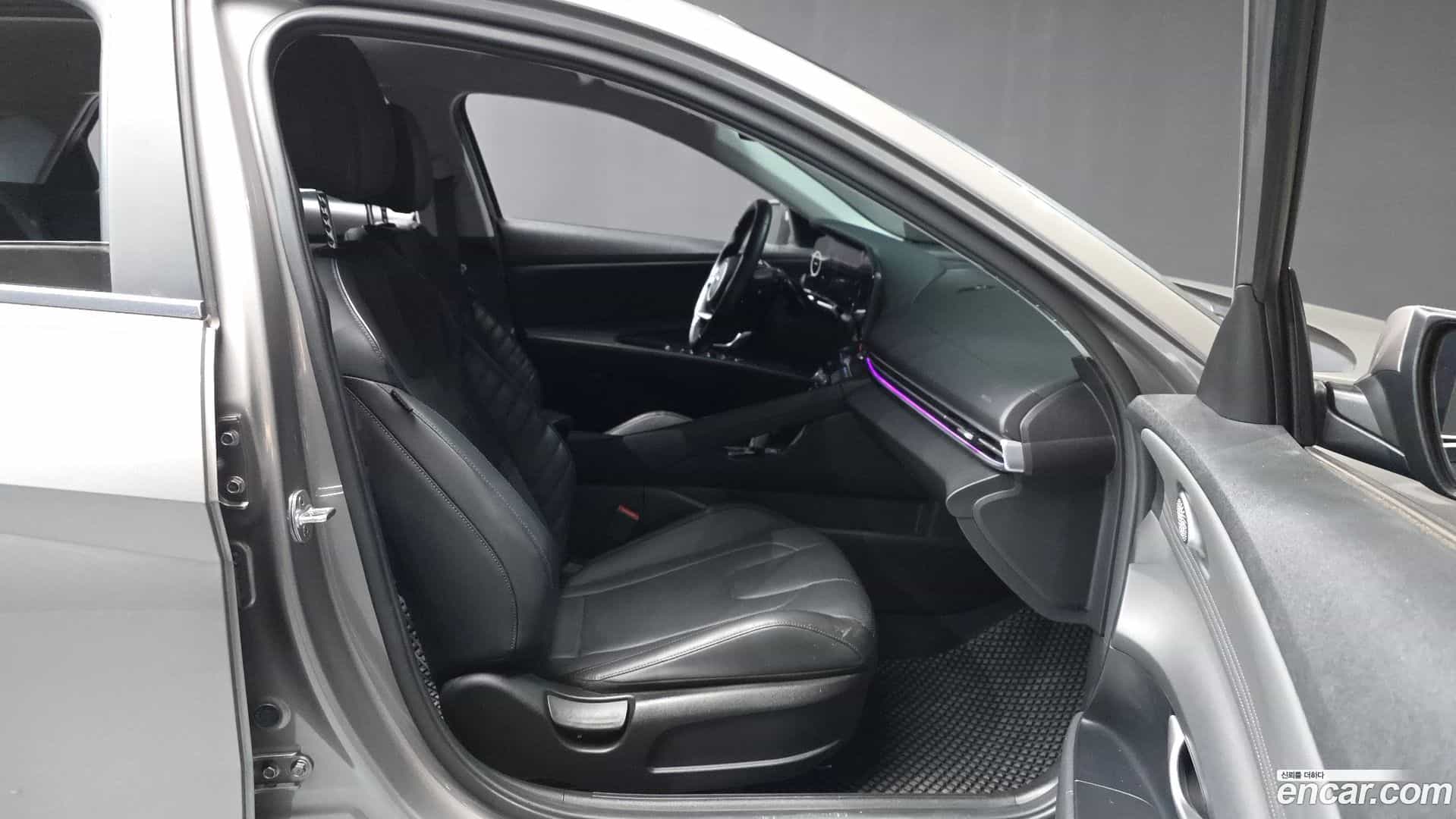 AVANTE Hyundai 2020.3-OPTION-015