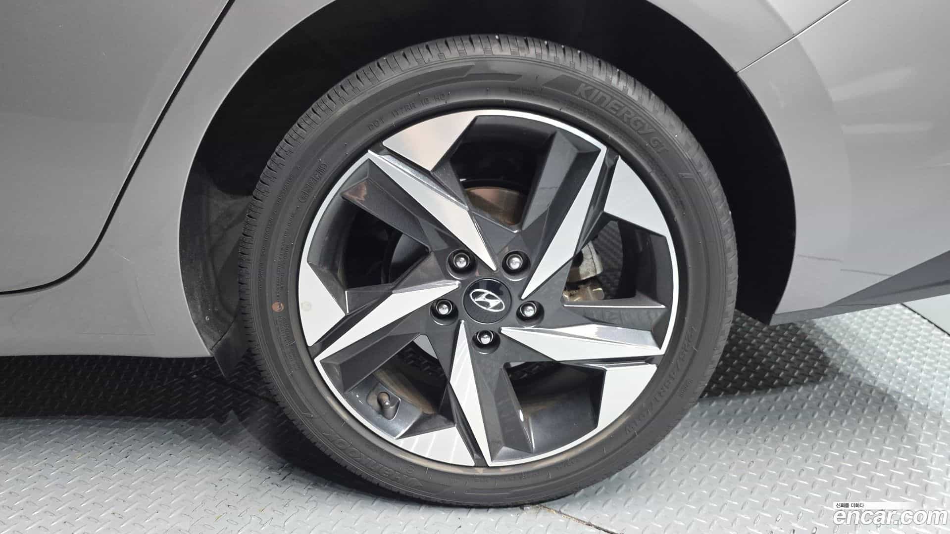 AVANTE Hyundai 2020.3-OUTER-031