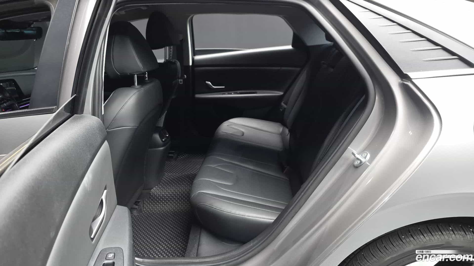 AVANTE Hyundai 2020.3-INNER-036