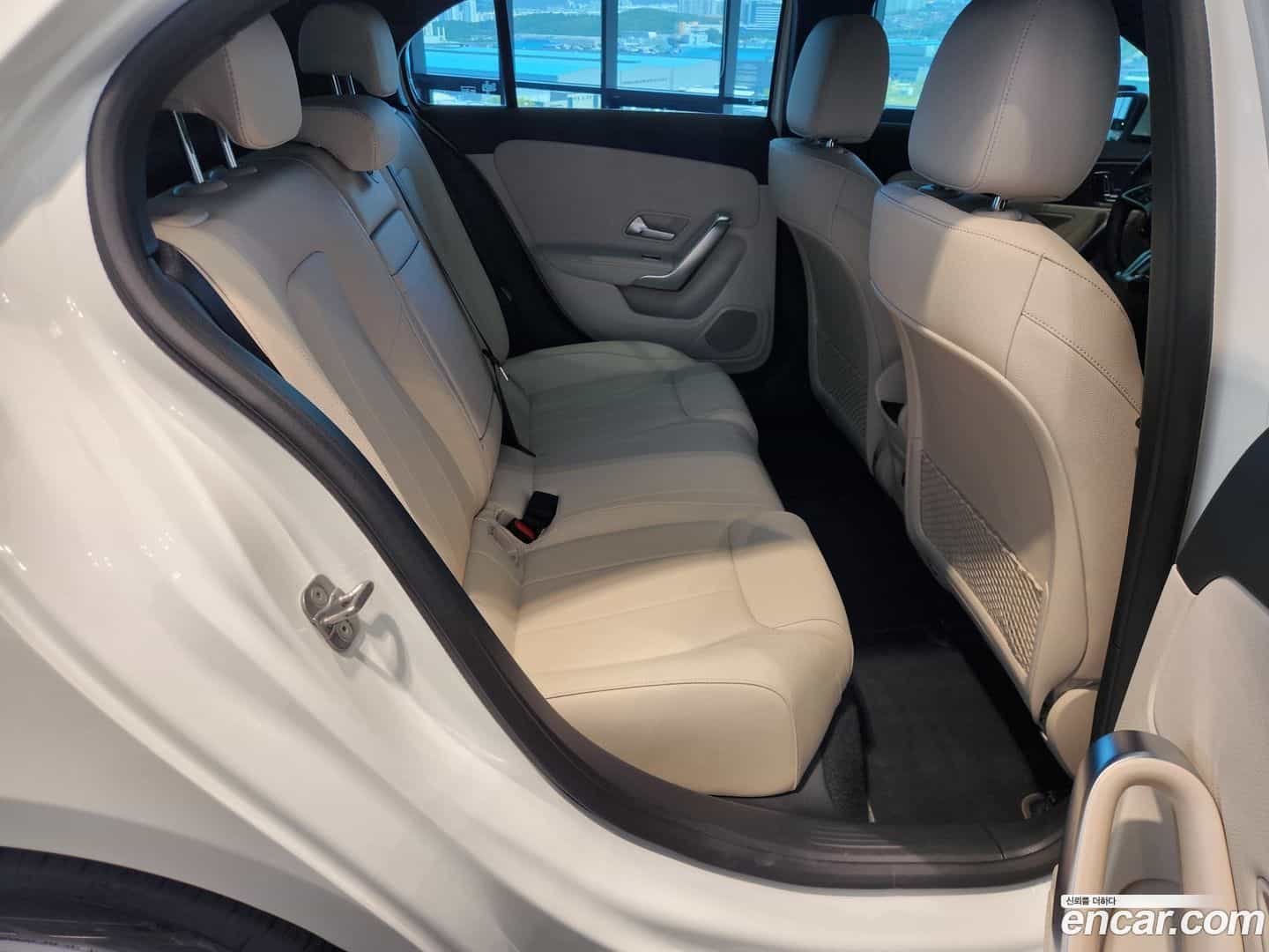 A-Class Mercedes-Benz 2025.9-OPTION-024