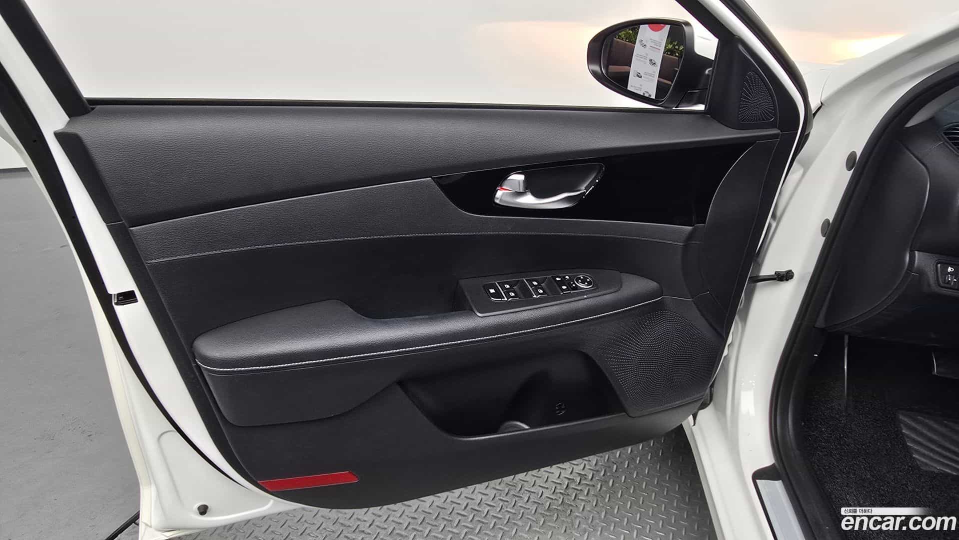 K3 Kia 2022.8-INNER-034