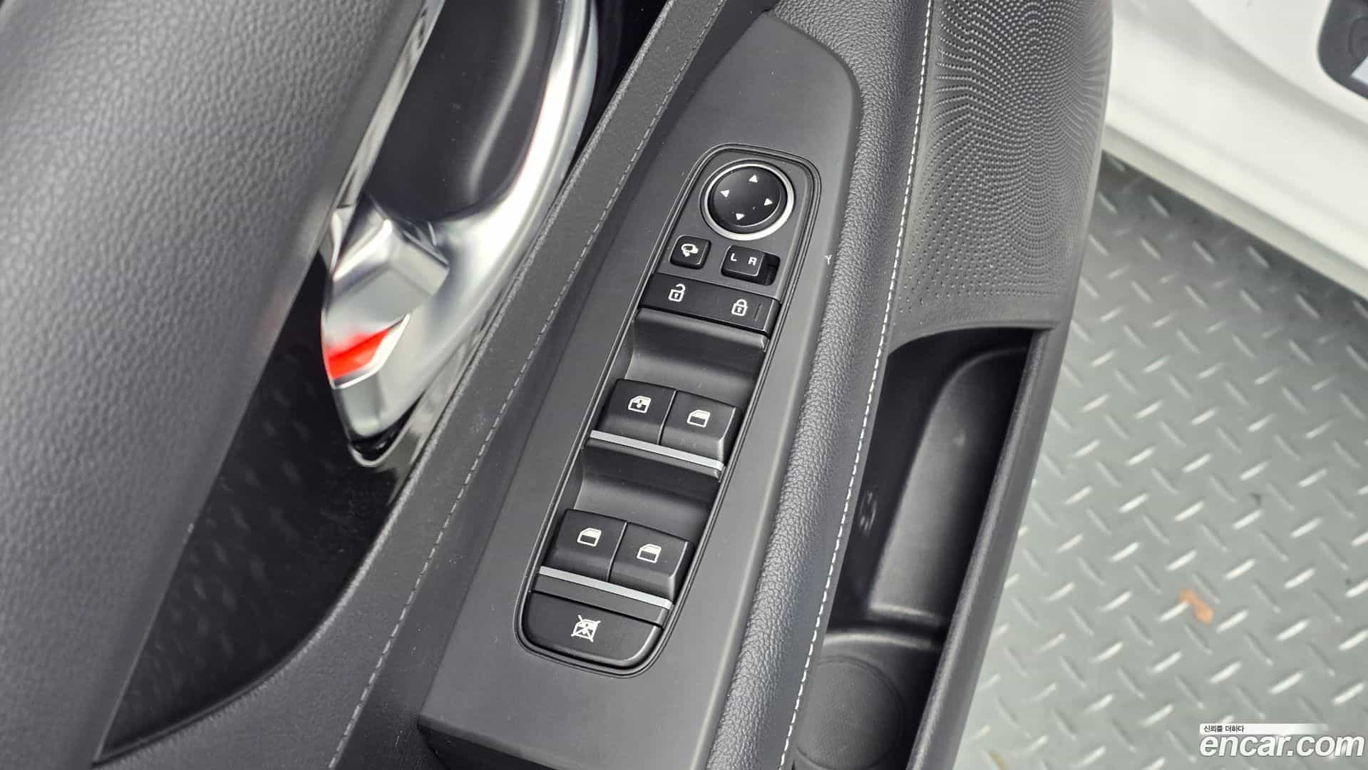 K3 Kia 2022.8-OPTION-041