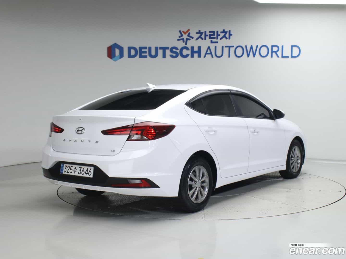 AVANTE Hyundai 2019.0-OUTER-002