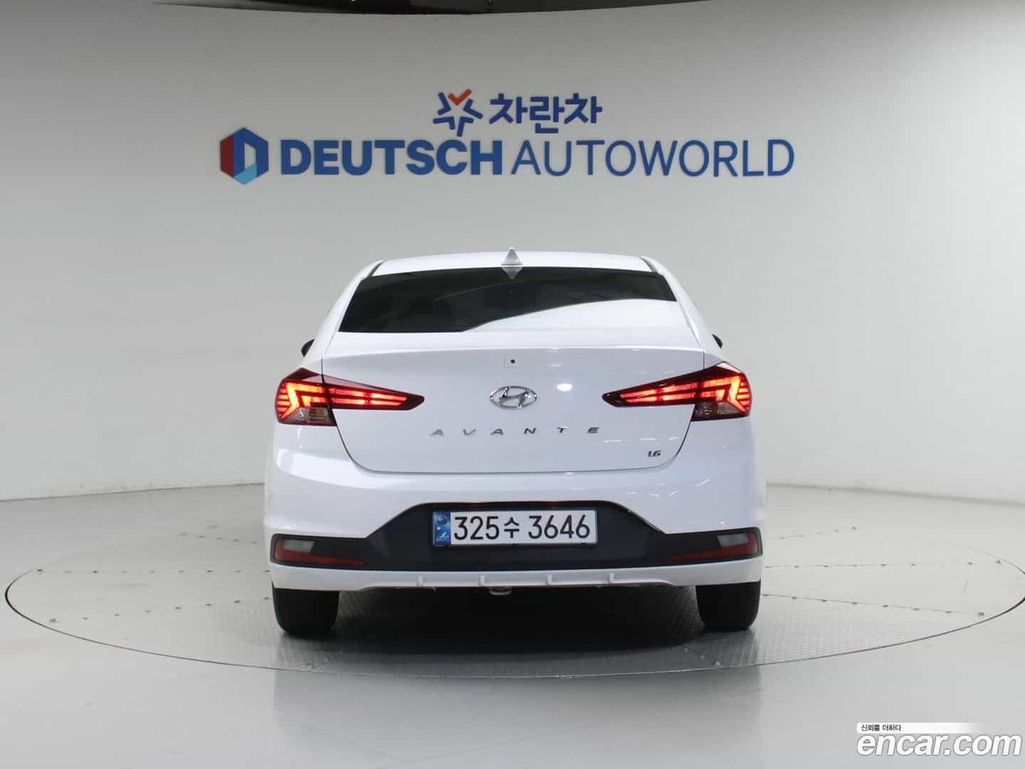 AVANTE Hyundai 2019.0-OUTER-004