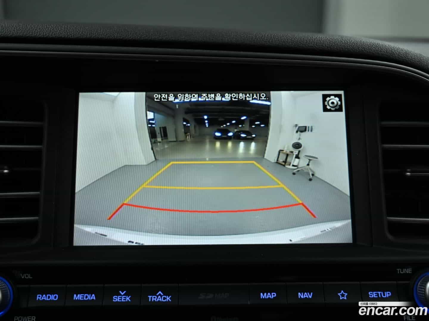 AVANTE Hyundai 2019.0-OPTION-019