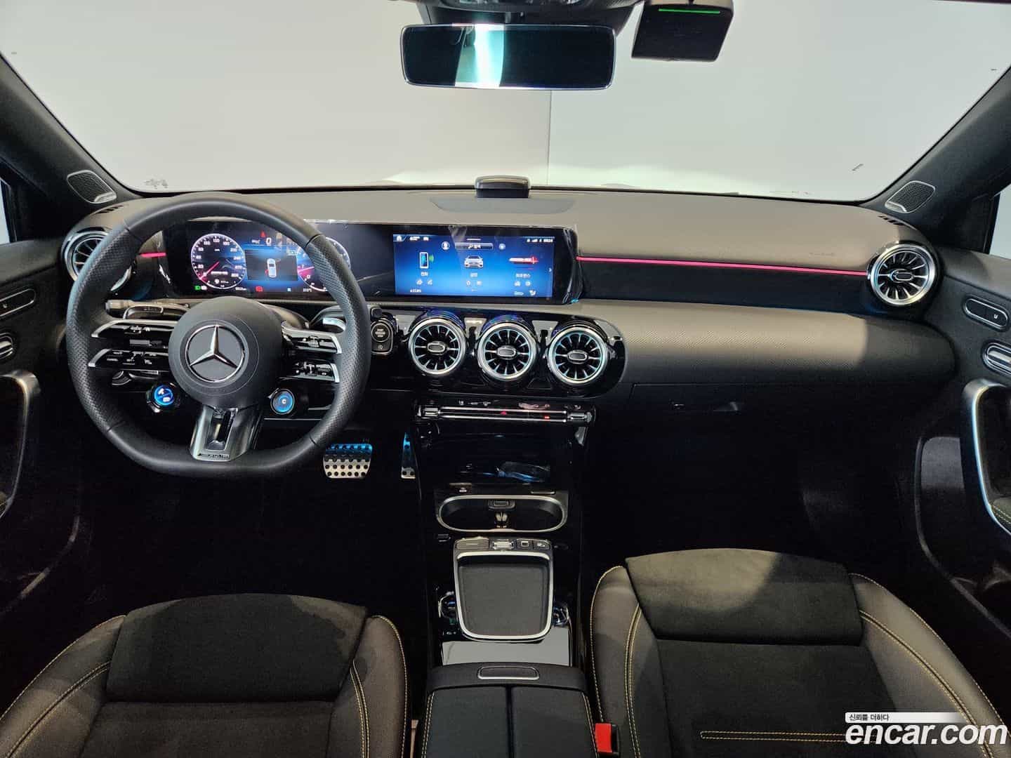 A-Class Mercedes-Benz 2025.7-OPTION-021