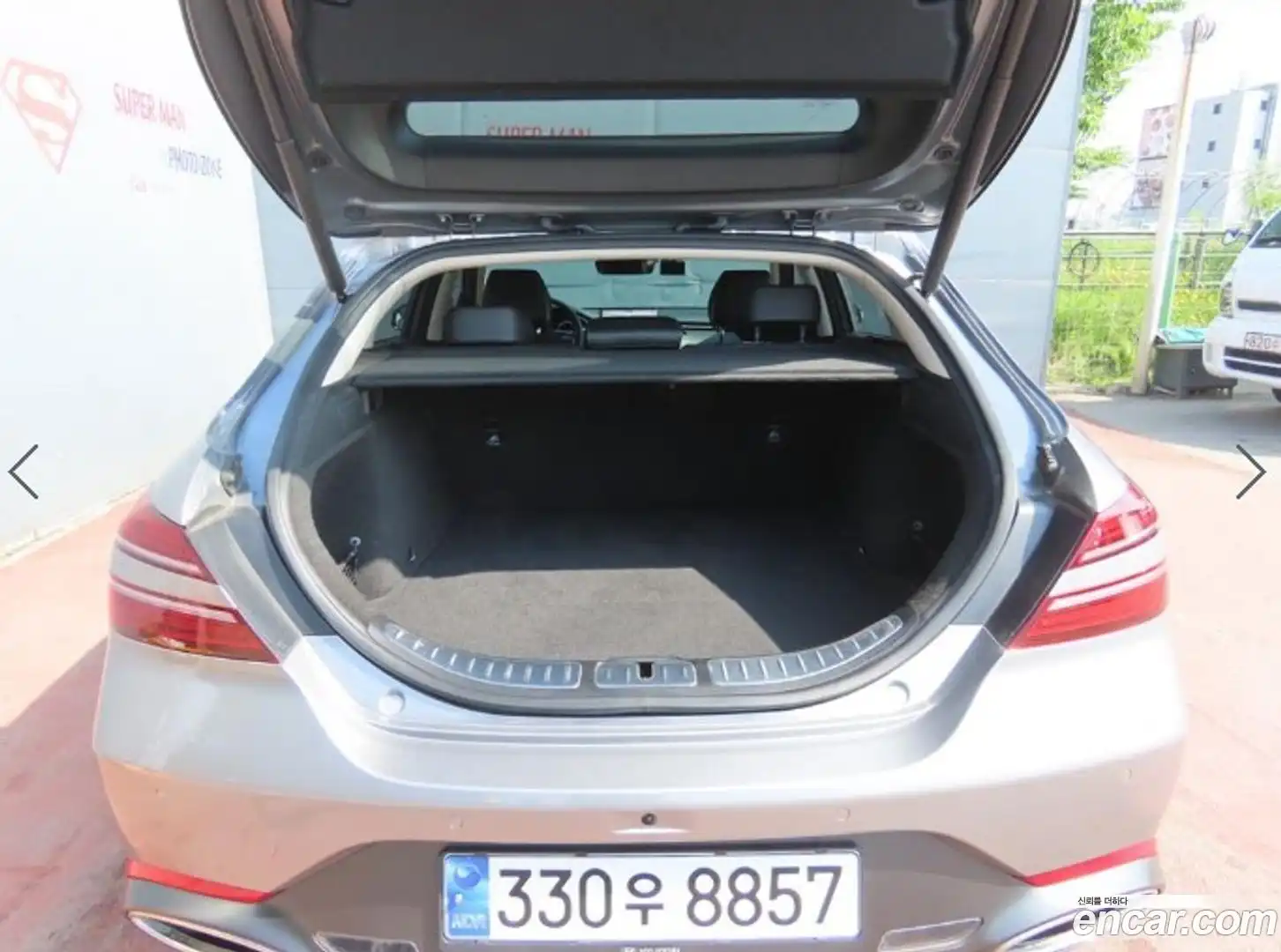 G70 Genesis 2023.6-OUTER-005