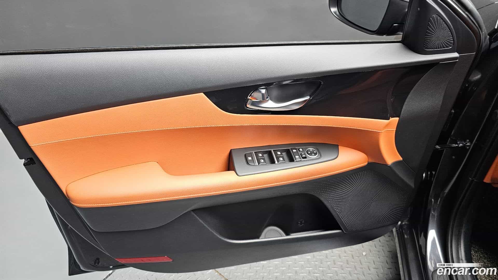 K3 Kia 2024.0-INNER-034