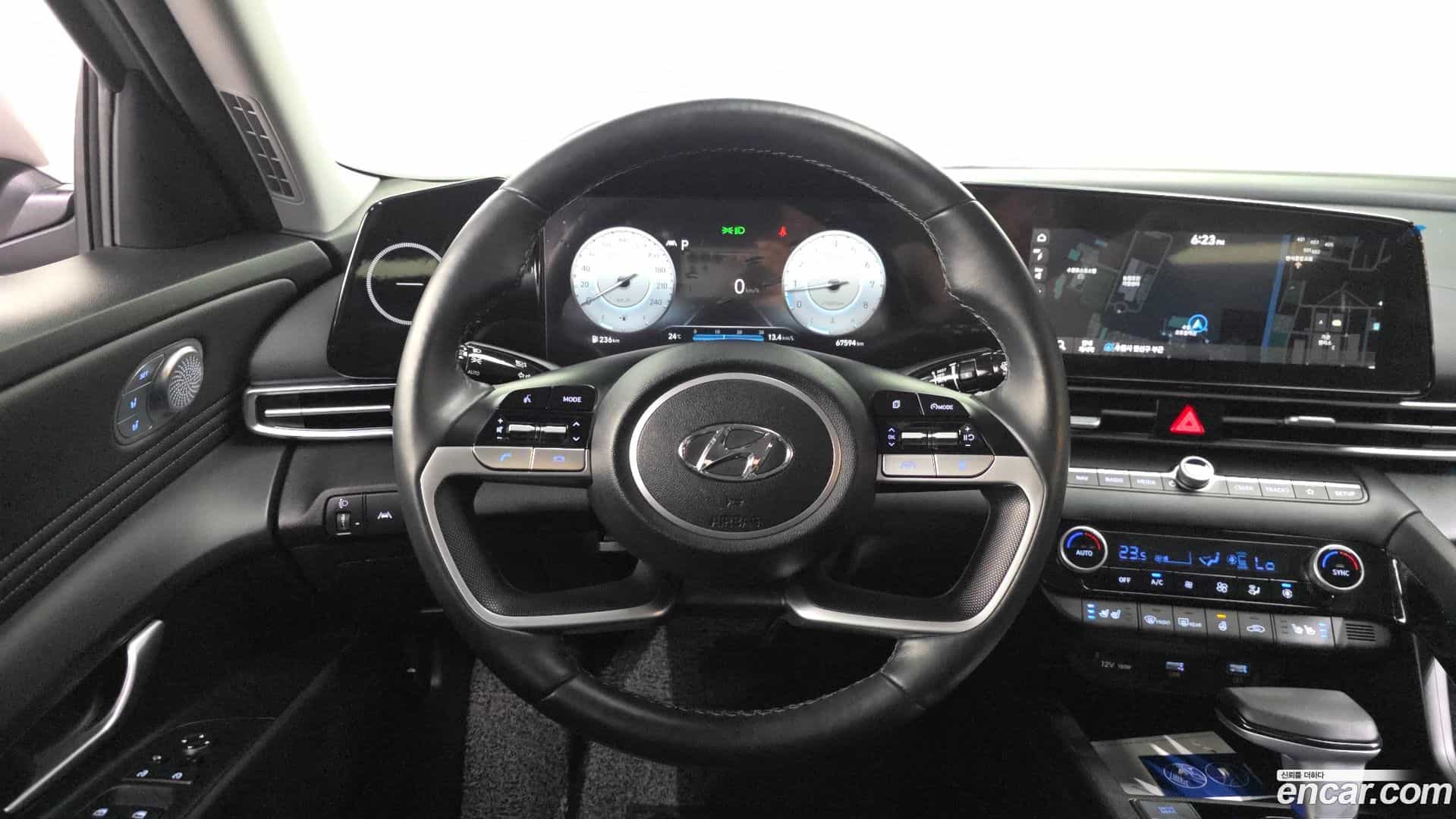AVANTE Hyundai 2022.8-OPTION-017