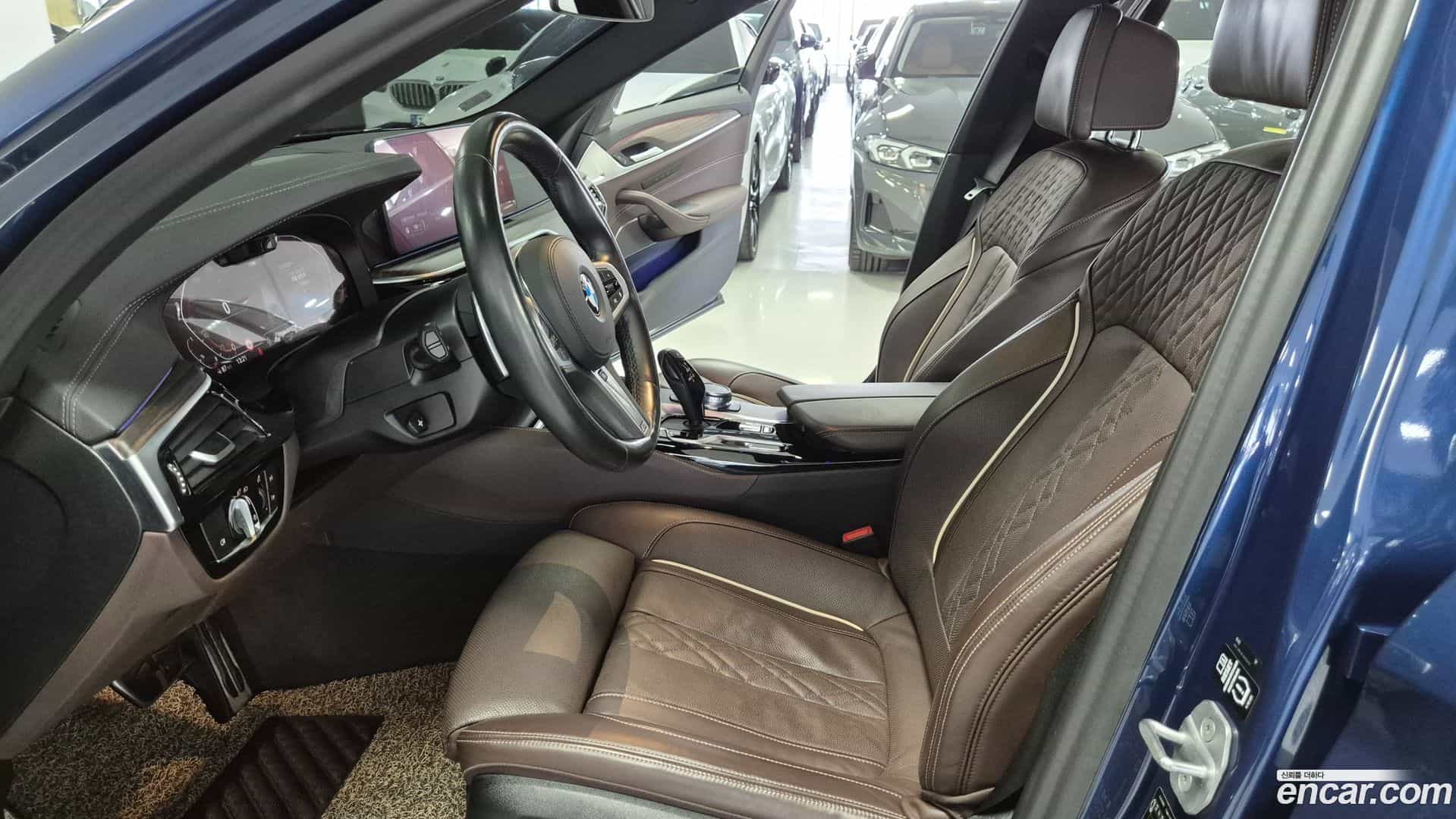 5-Series BMW 2020.10-INNER-010