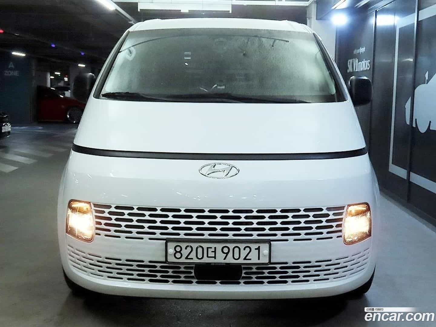 Staria Hyundai 2022.3-OUTER-002