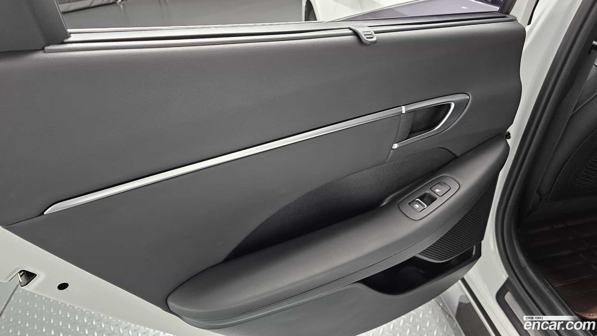 Sonata Hyundai 2021.2-INNER-035
