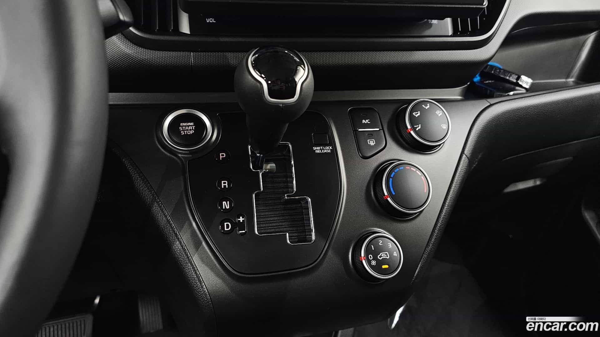 RAY Kia 2023.7-INNER-009