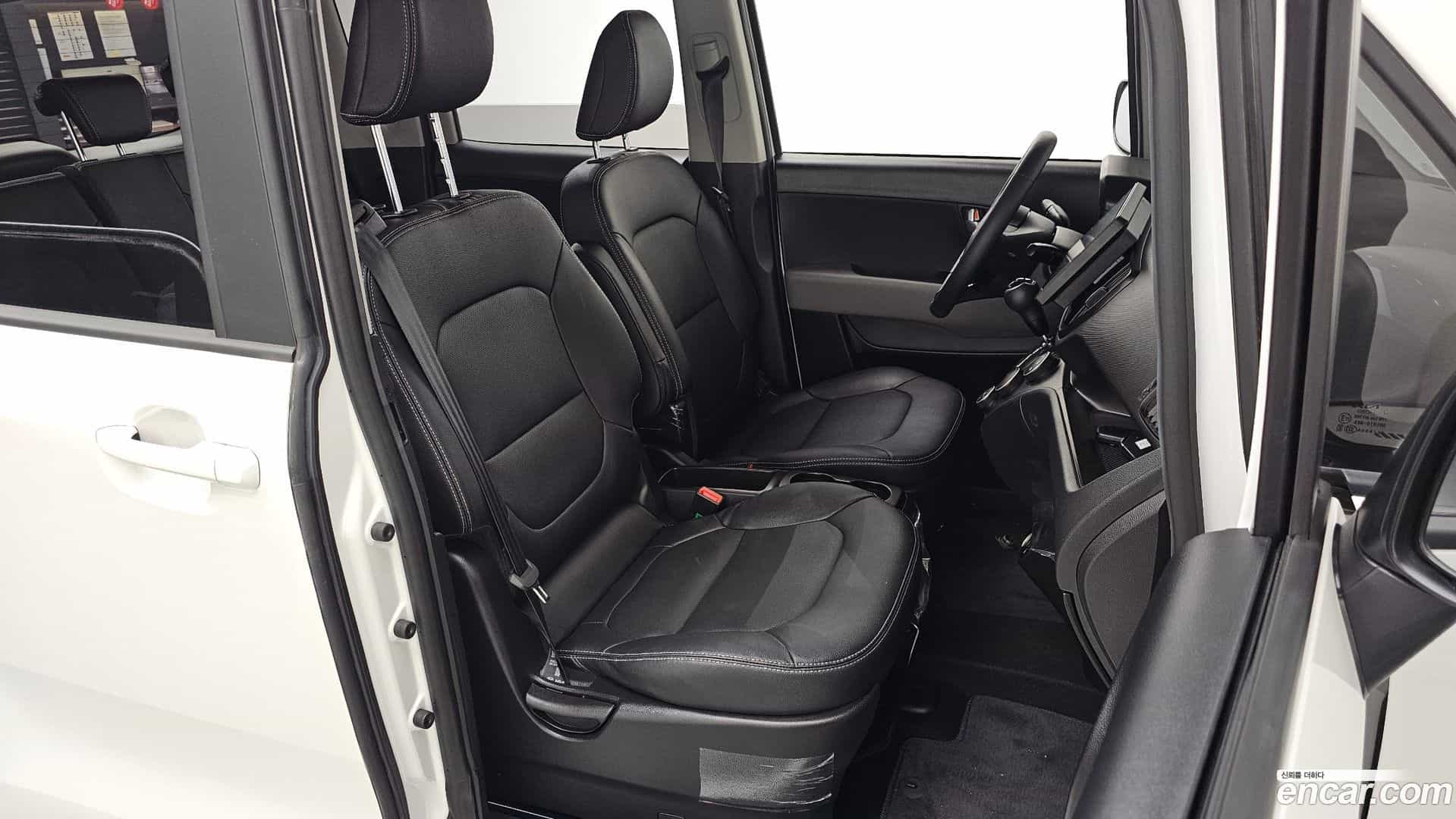 RAY Kia 2023.7-INNER-036
