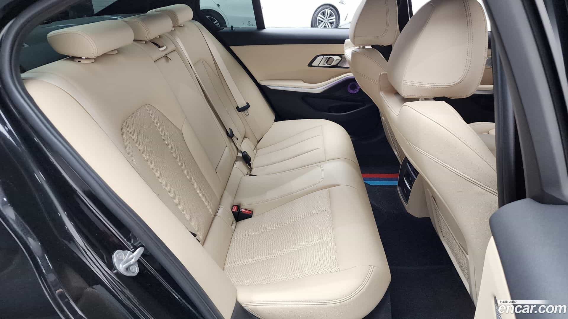 3-Series BMW 2022.8-OPTION-015