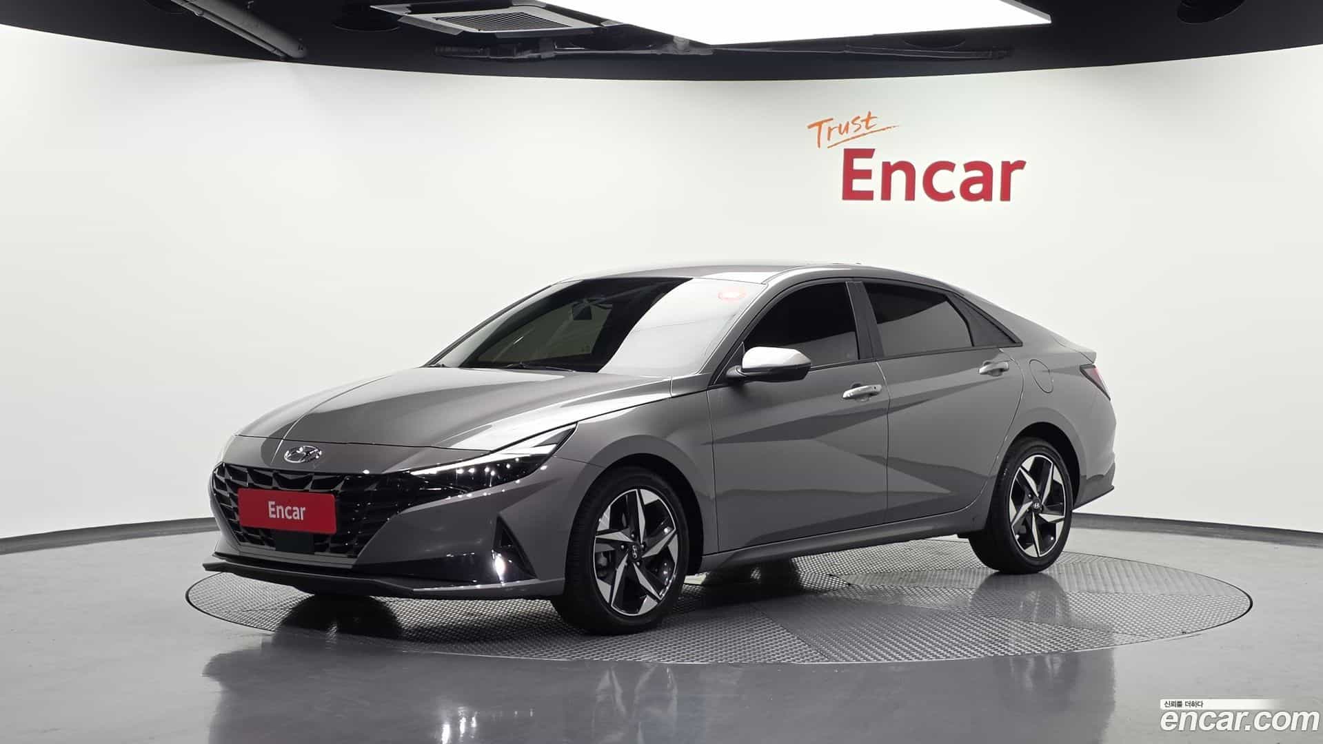 AVANTE Hyundai 2022.0-OUTER-001