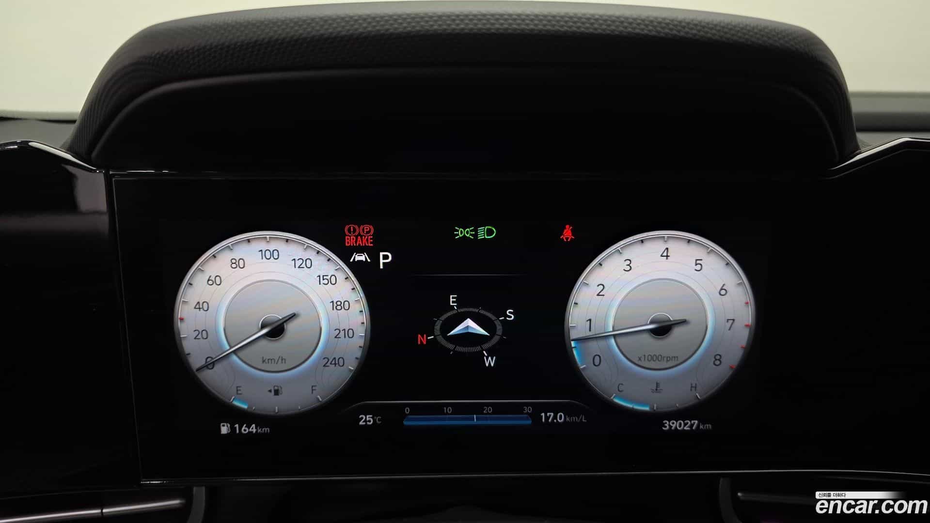 AVANTE Hyundai 2022.0-INNER-008