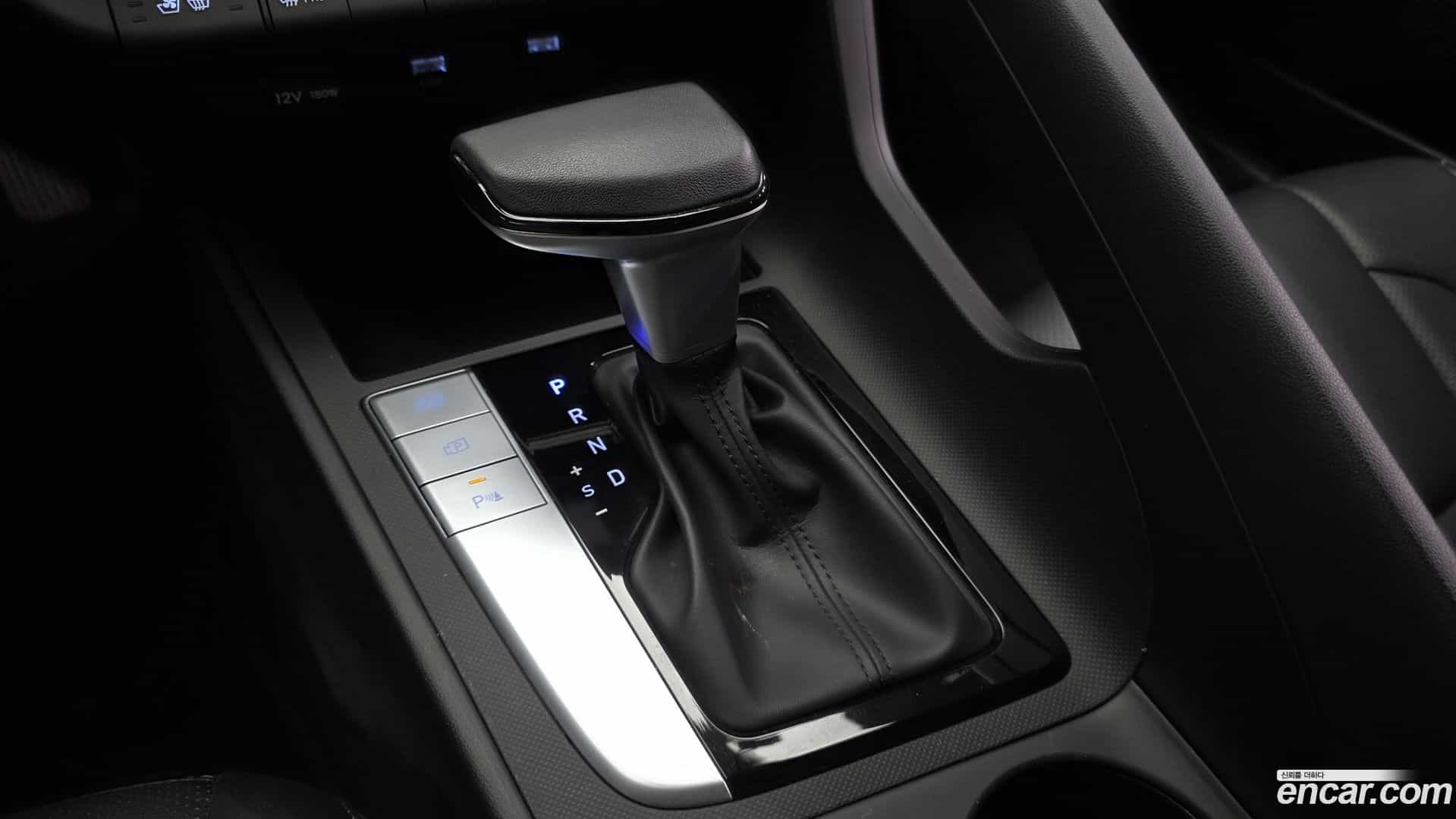 AVANTE Hyundai 2022.0-INNER-009