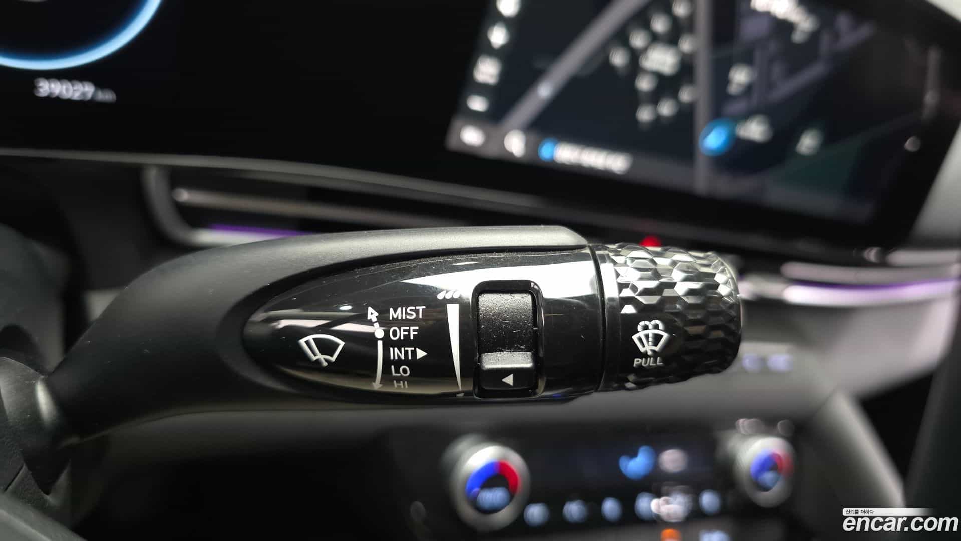 AVANTE Hyundai 2022.0-OPTION-040