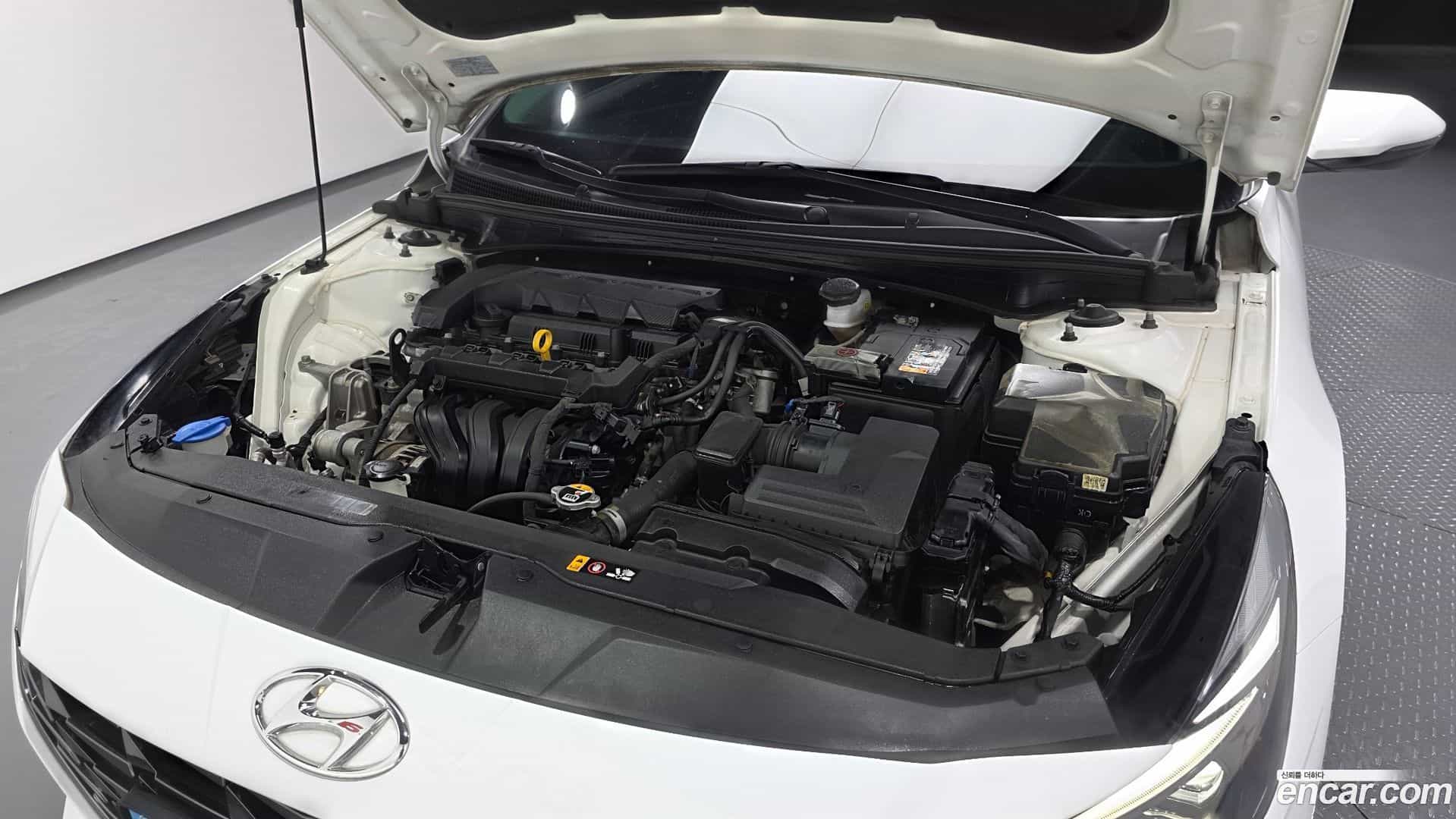 AVANTE Hyundai 2021.11-OUTER-006