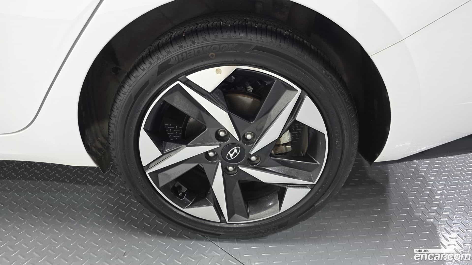 AVANTE Hyundai 2021.11-OUTER-031