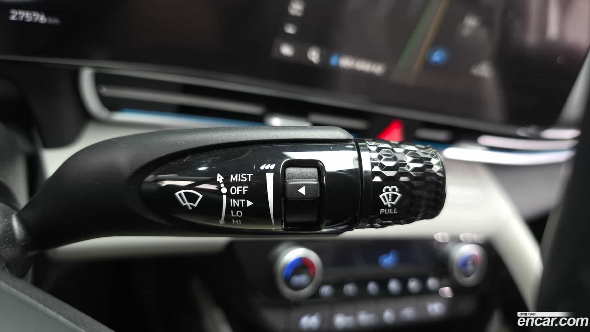 AVANTE Hyundai 2021.11-OPTION-043