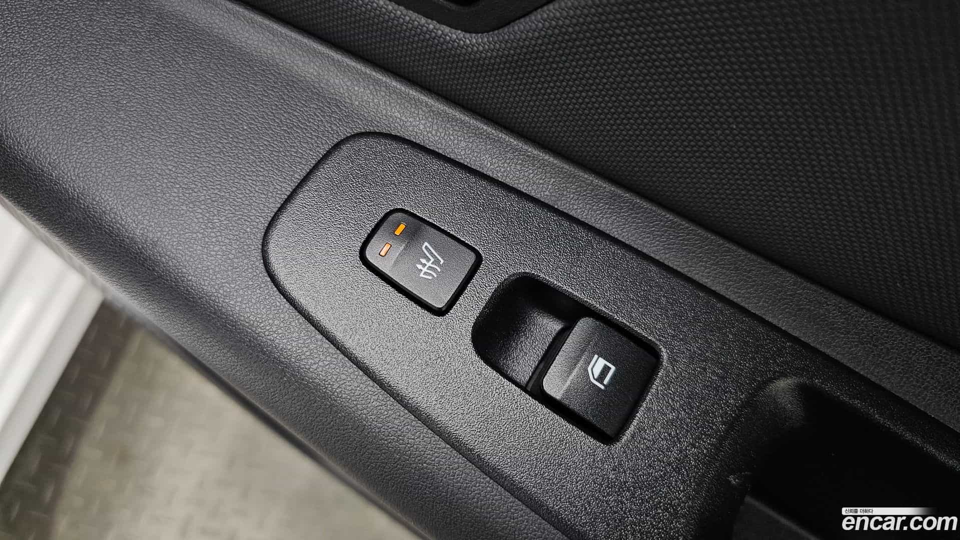 AVANTE Hyundai 2020.5-OPTION-041