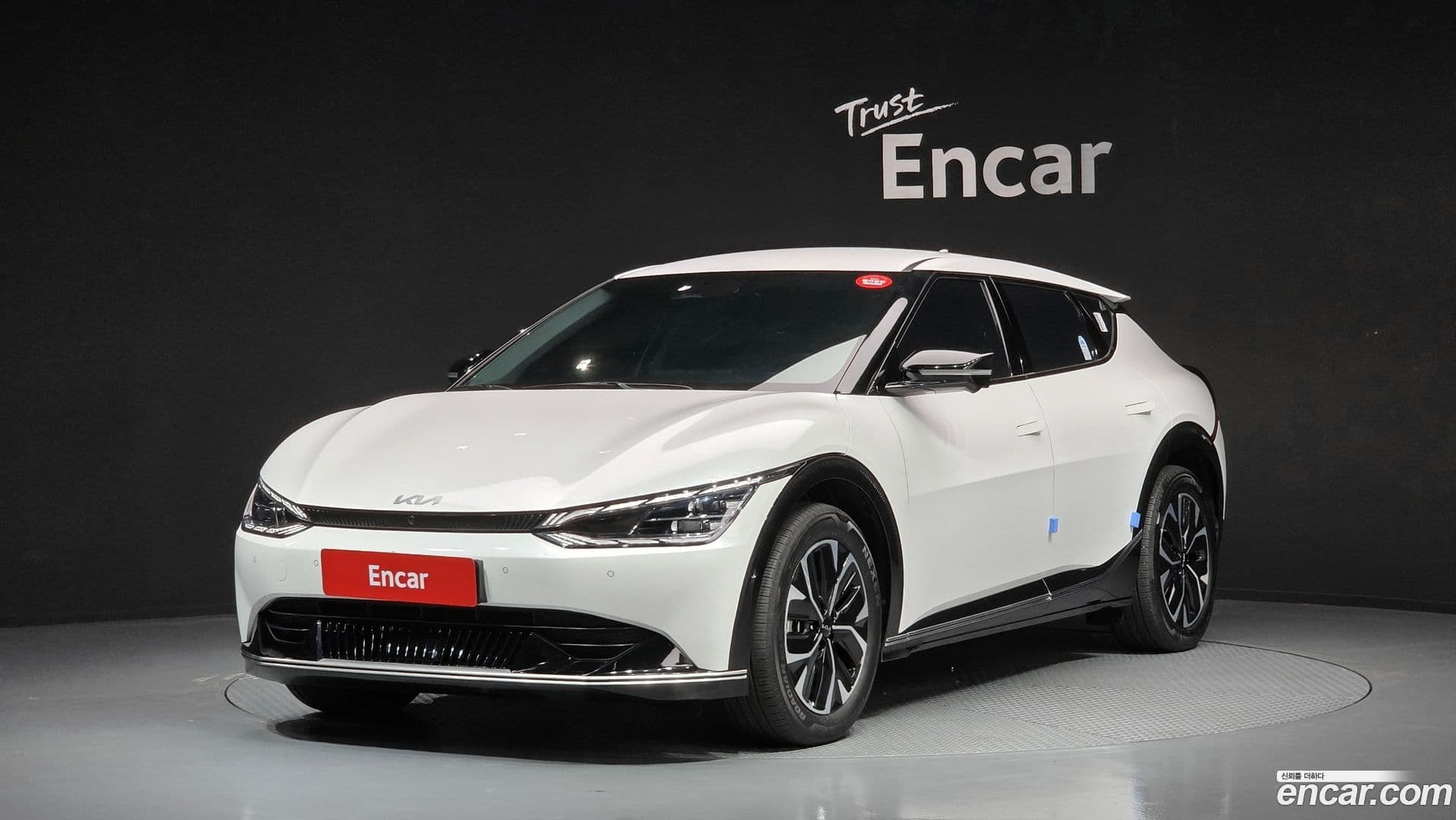 Main__Slider__Photo:EV6 Kia 2024.3-0