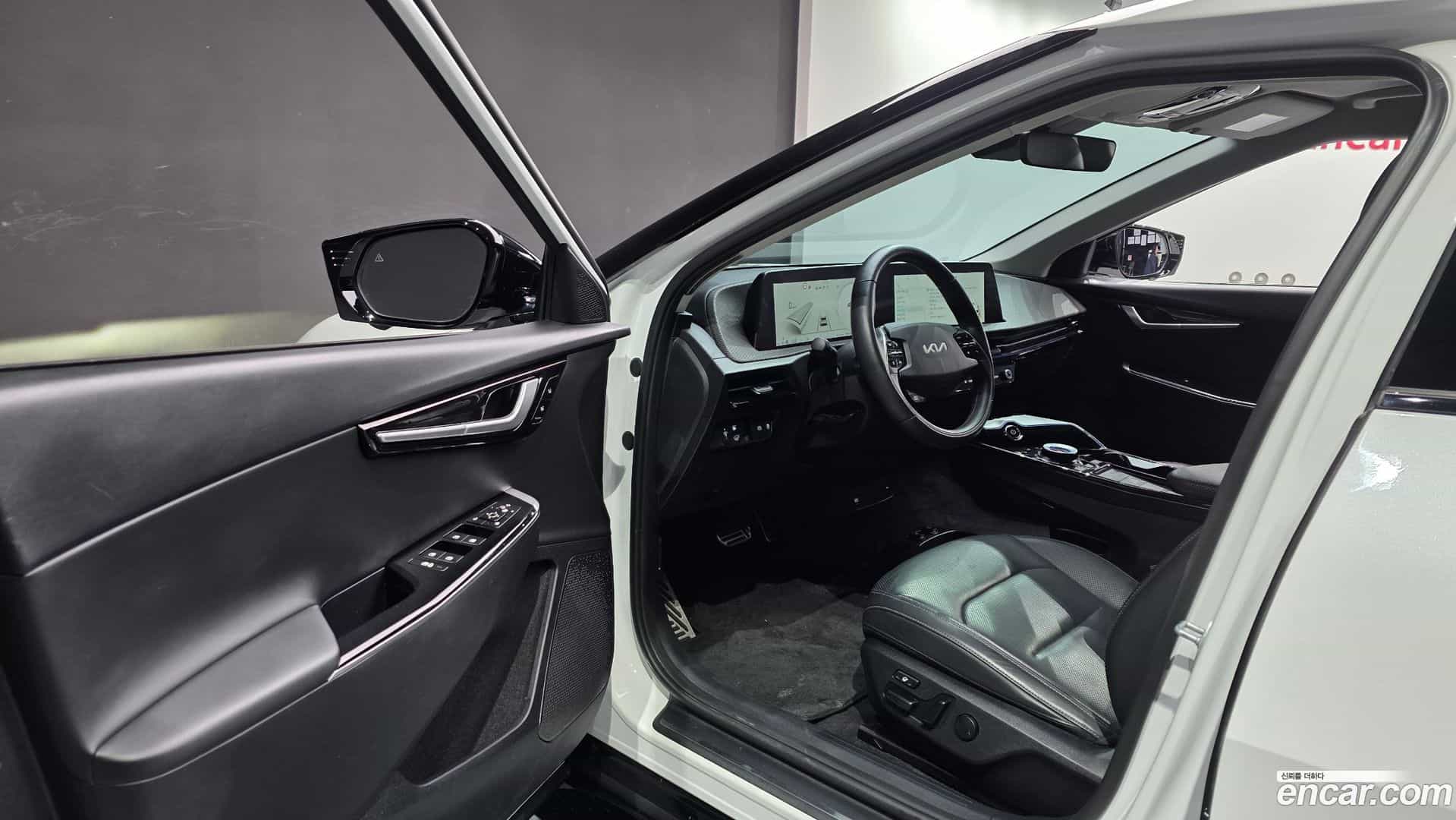 EV6 Kia 2024.3-INNER-010