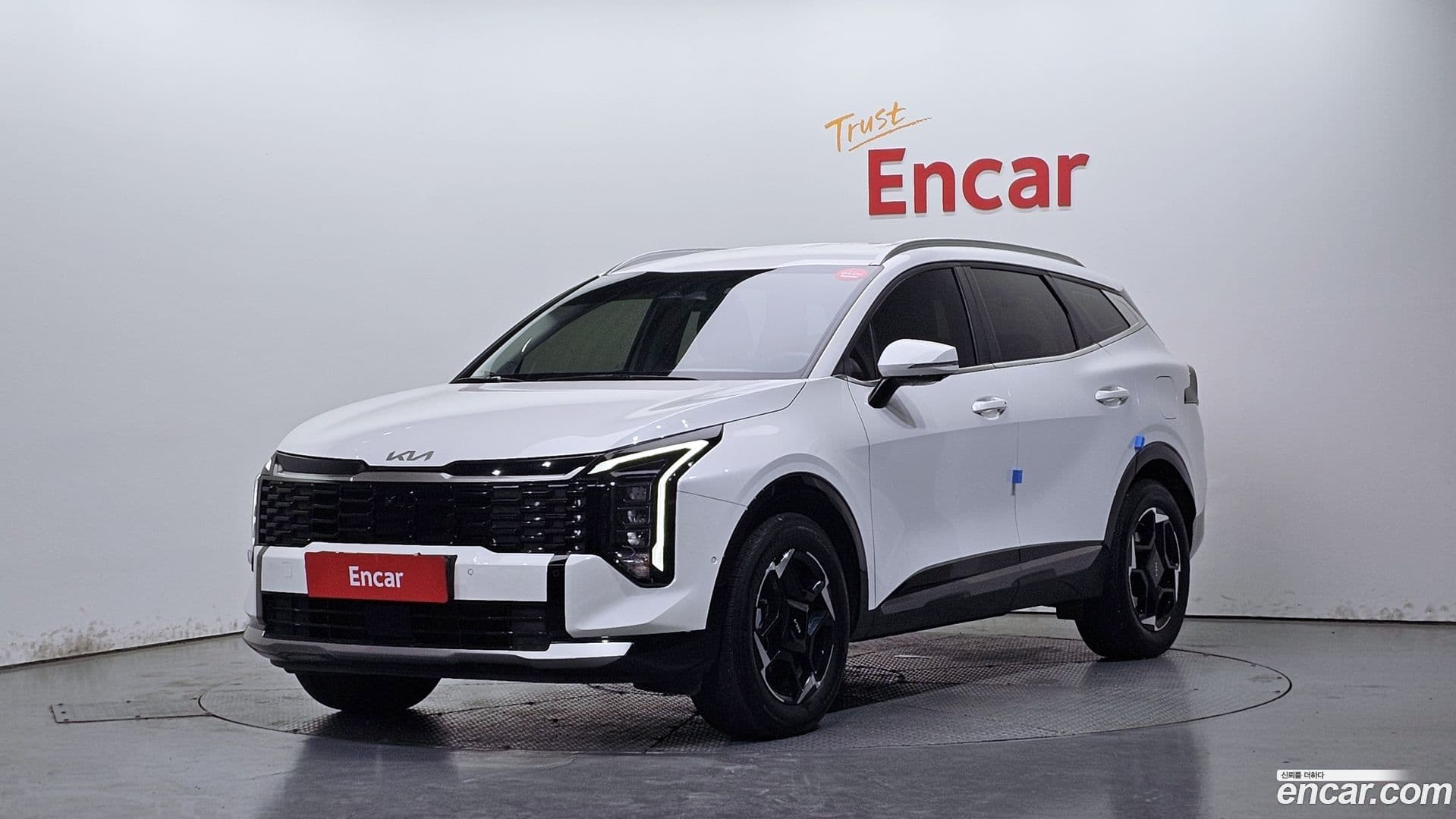 Main__Slider__Photo:Sportage Kia 2025.1-0