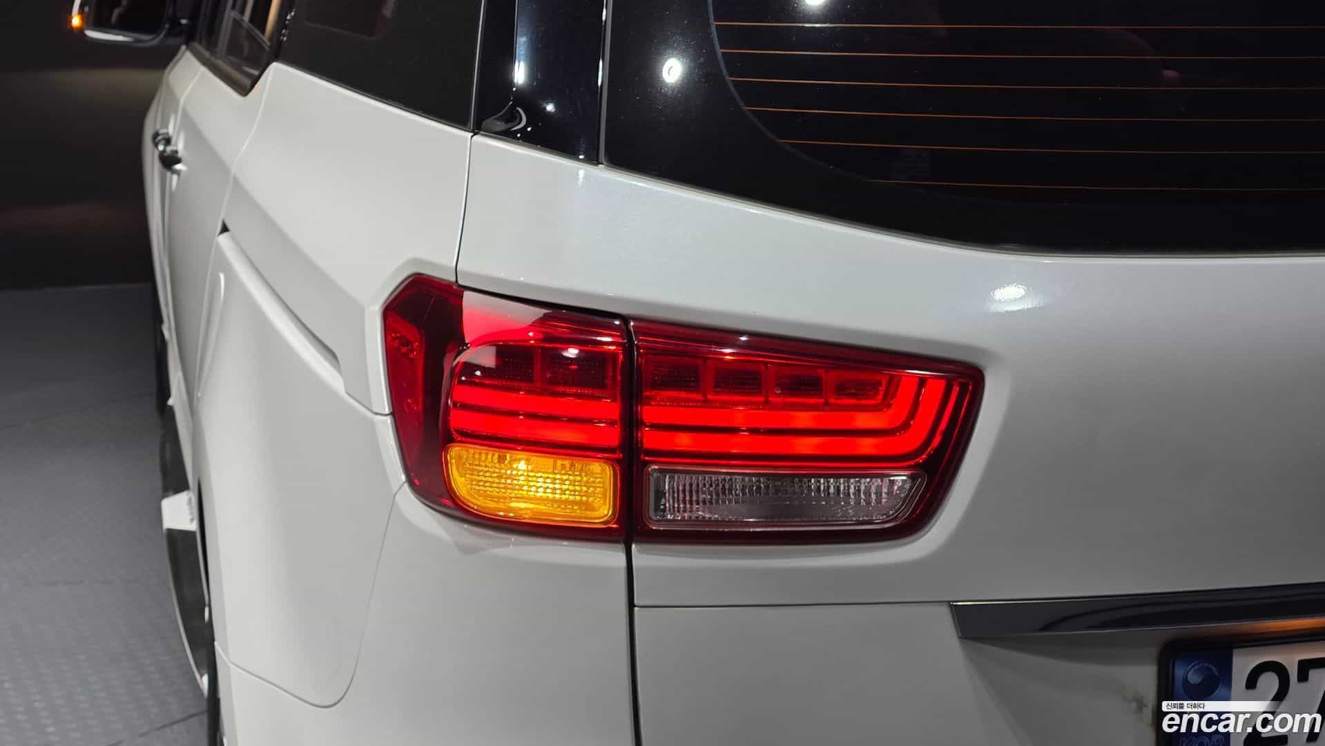 Canival Kia 2017.0-OUTER-033
