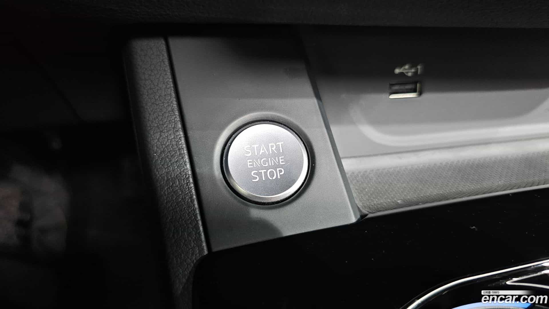 A4 Audi 2020.6-OPTION-023