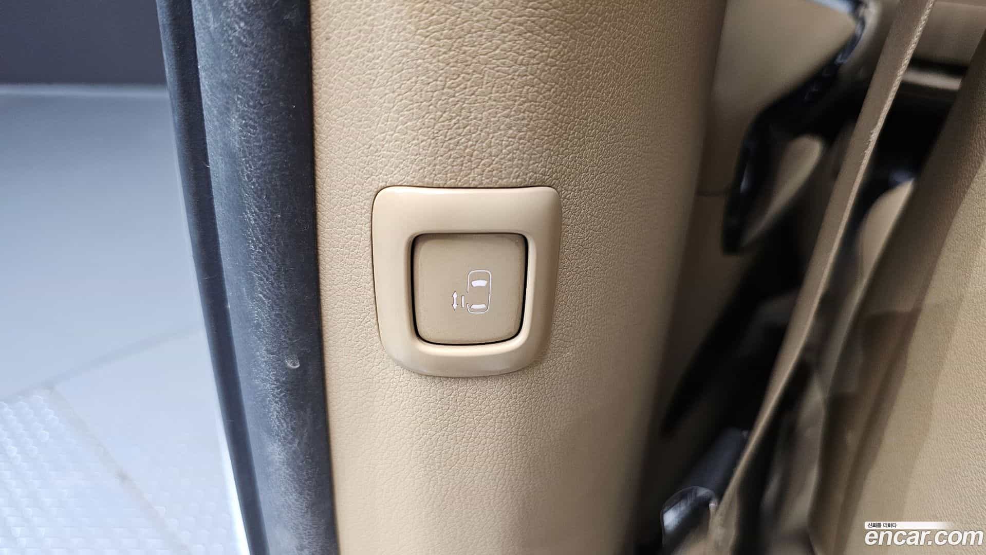 Canival Kia 2015.8-OPTION-023