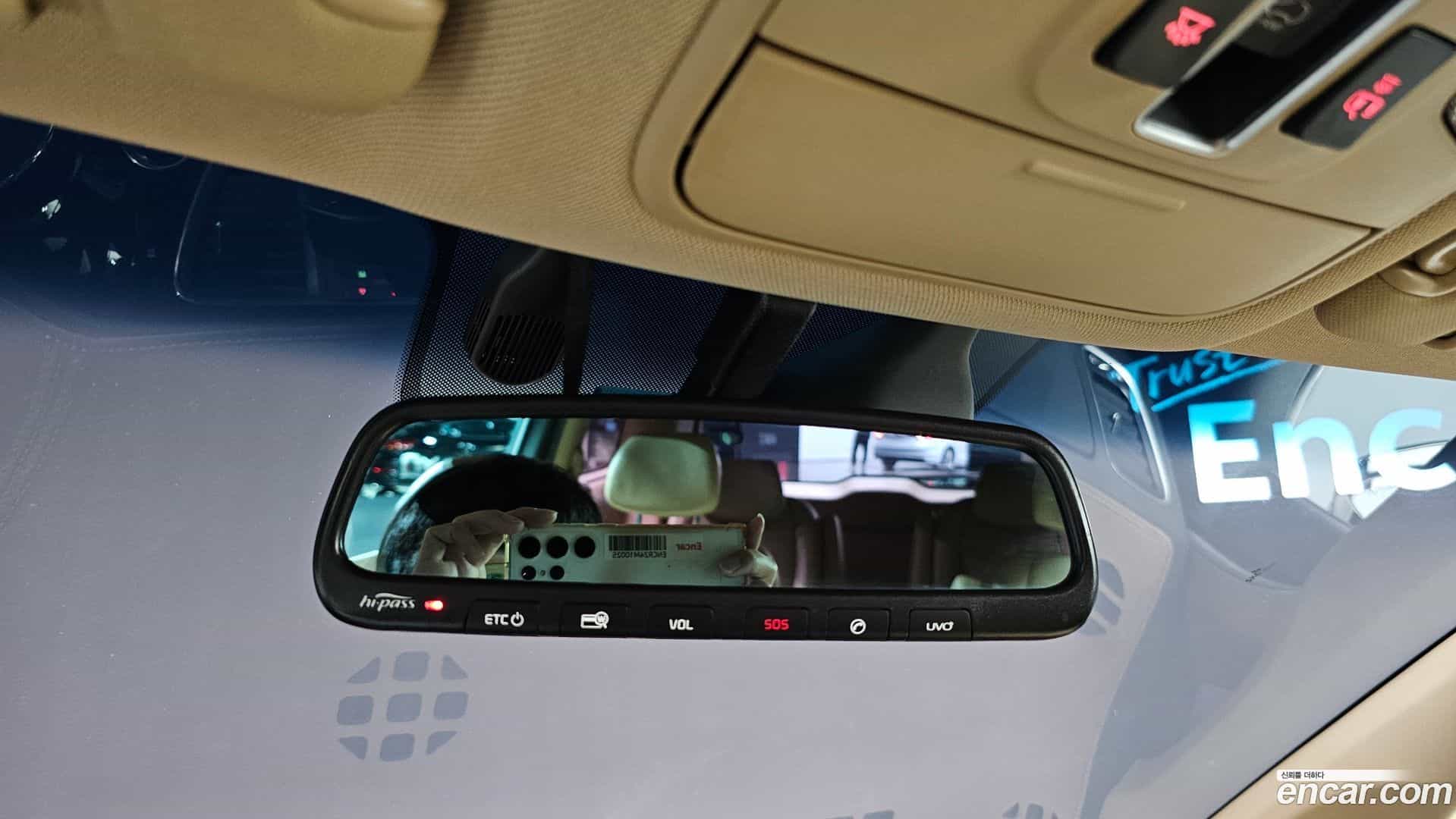 Canival Kia 2015.8-OPTION-024