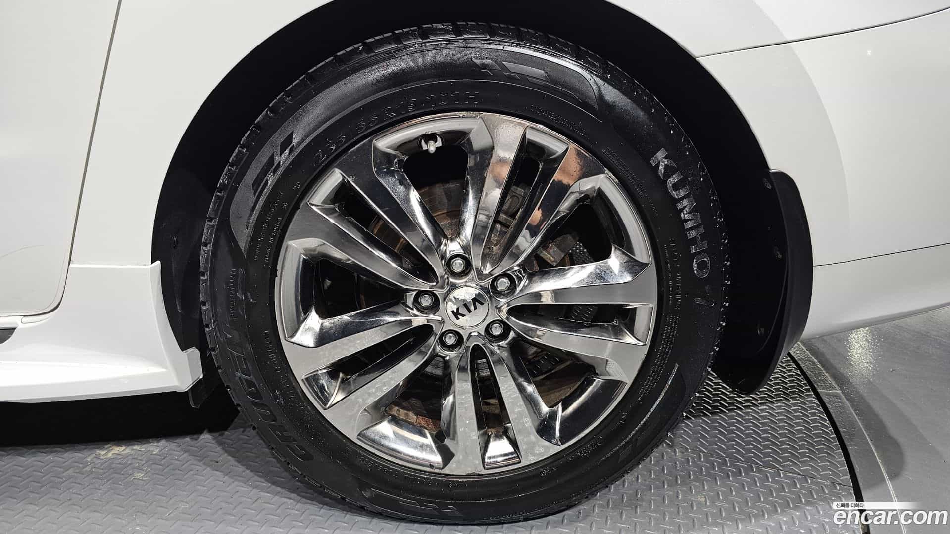 Canival Kia 2015.8-OUTER-031