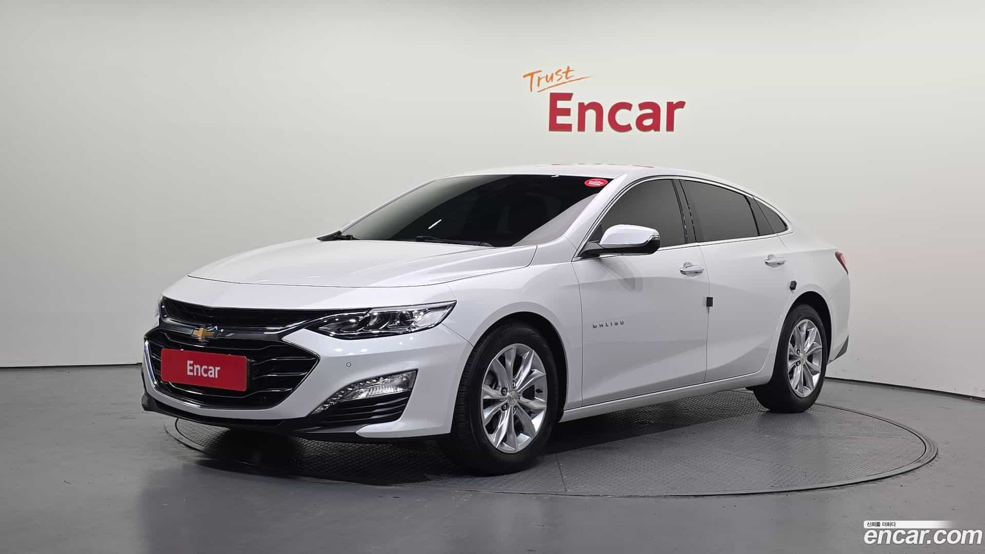 Malibu Chevrolet 2022.0-OUTER-001