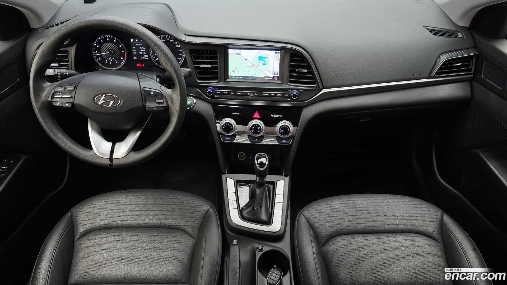 AVANTE Hyundai 2020.1-INNER-007