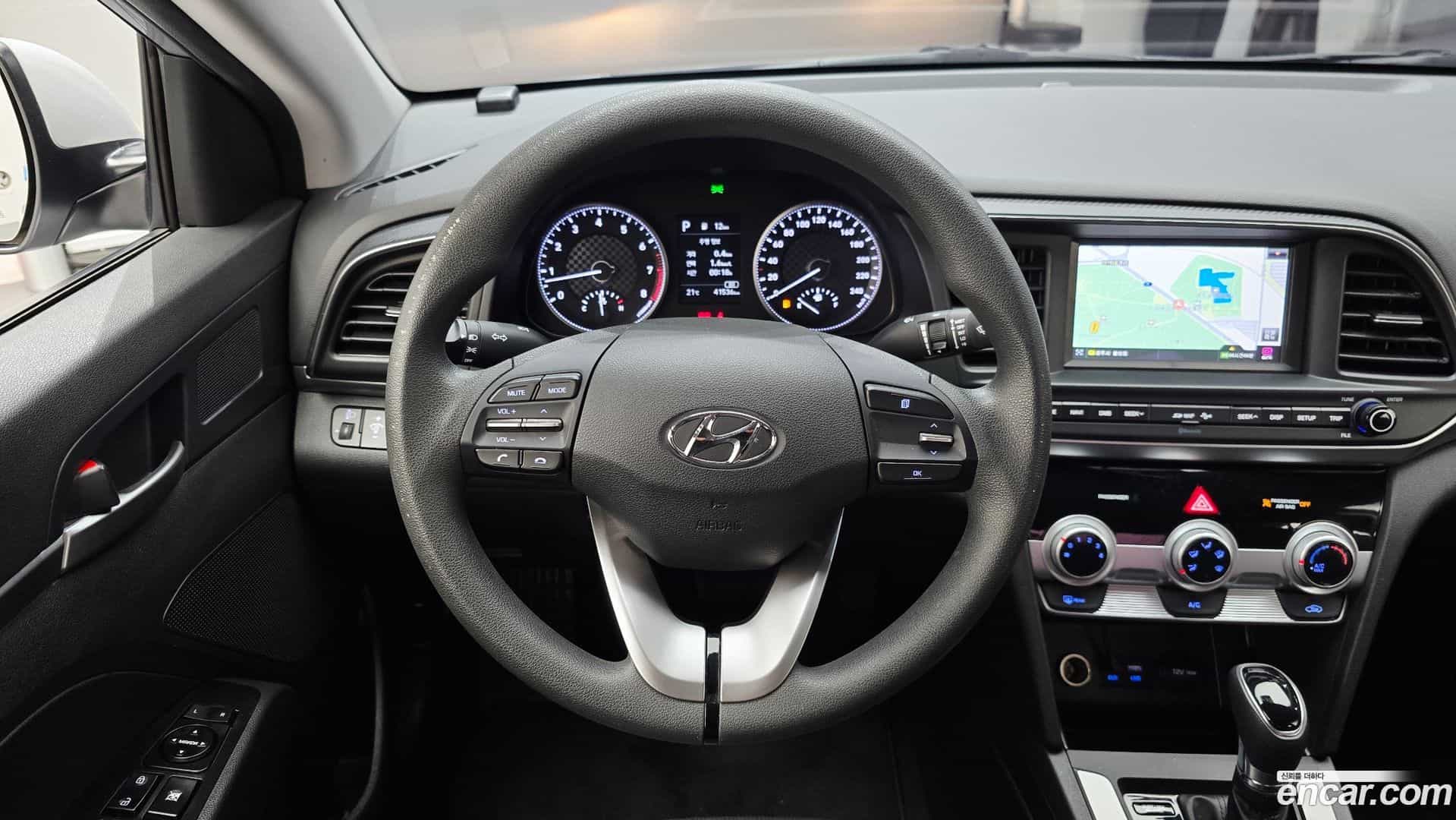 AVANTE Hyundai 2020.1-OPTION-017