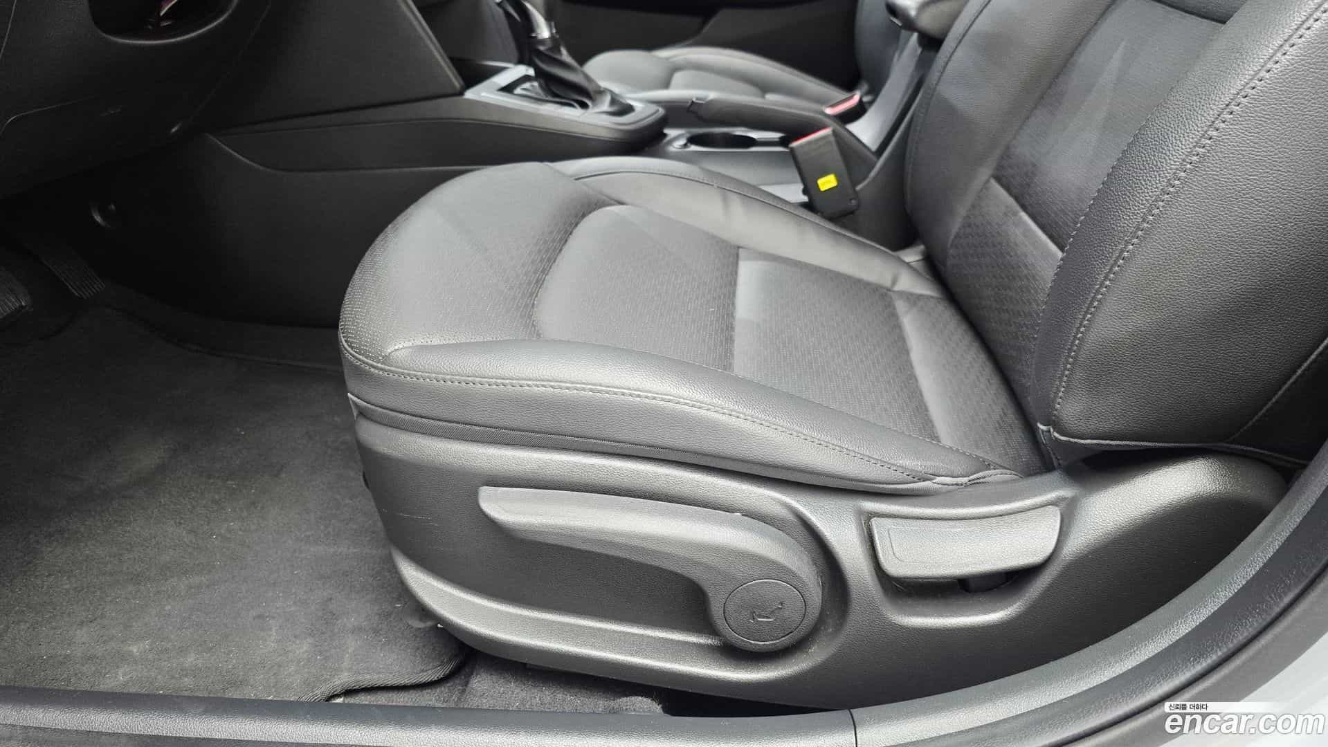 AVANTE Hyundai 2020.1-OPTION-022