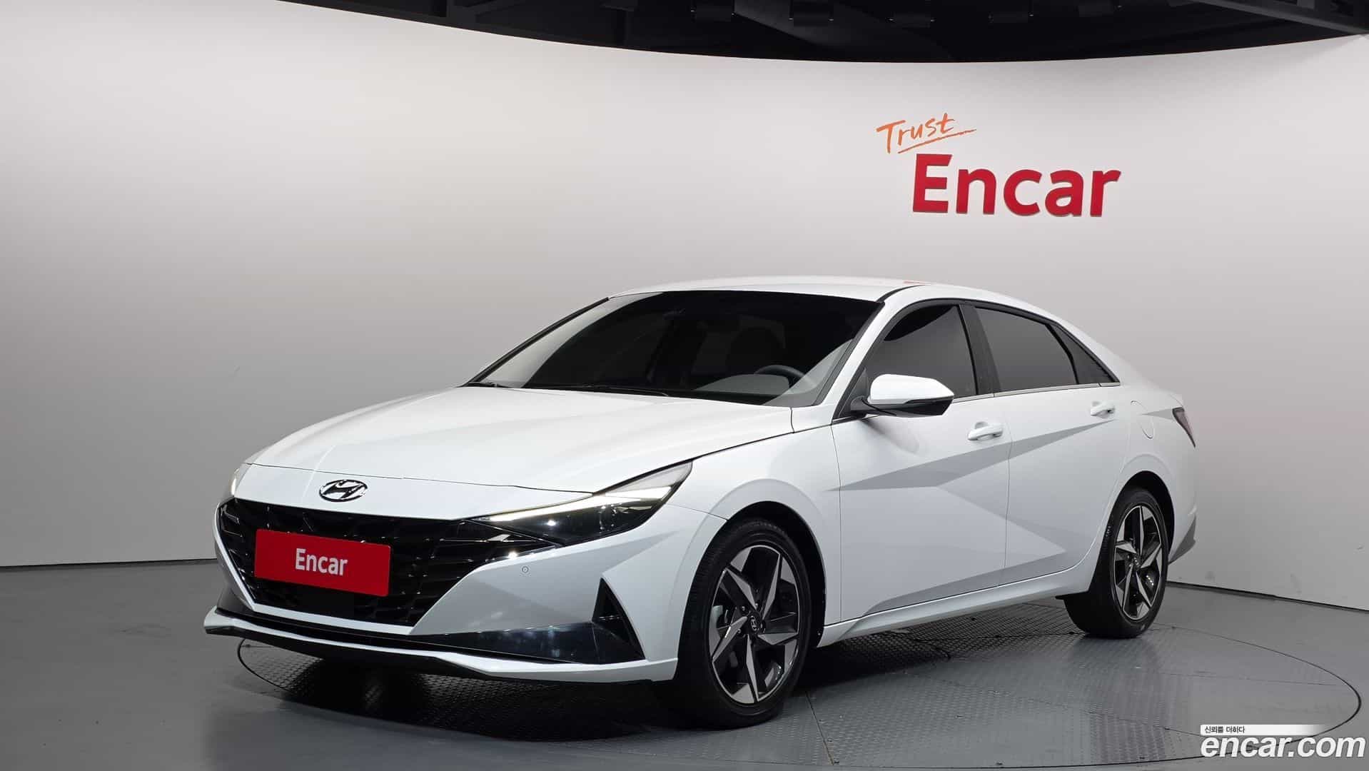 AVANTE Hyundai 2023.1-OUTER-001