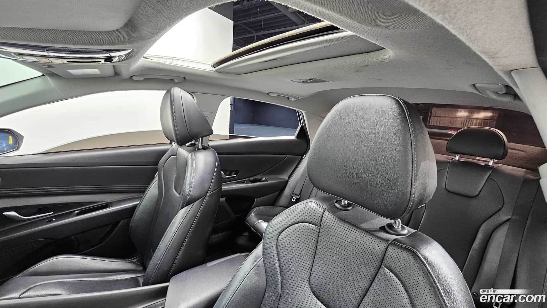 AVANTE Hyundai 2023.5-OPTION-023