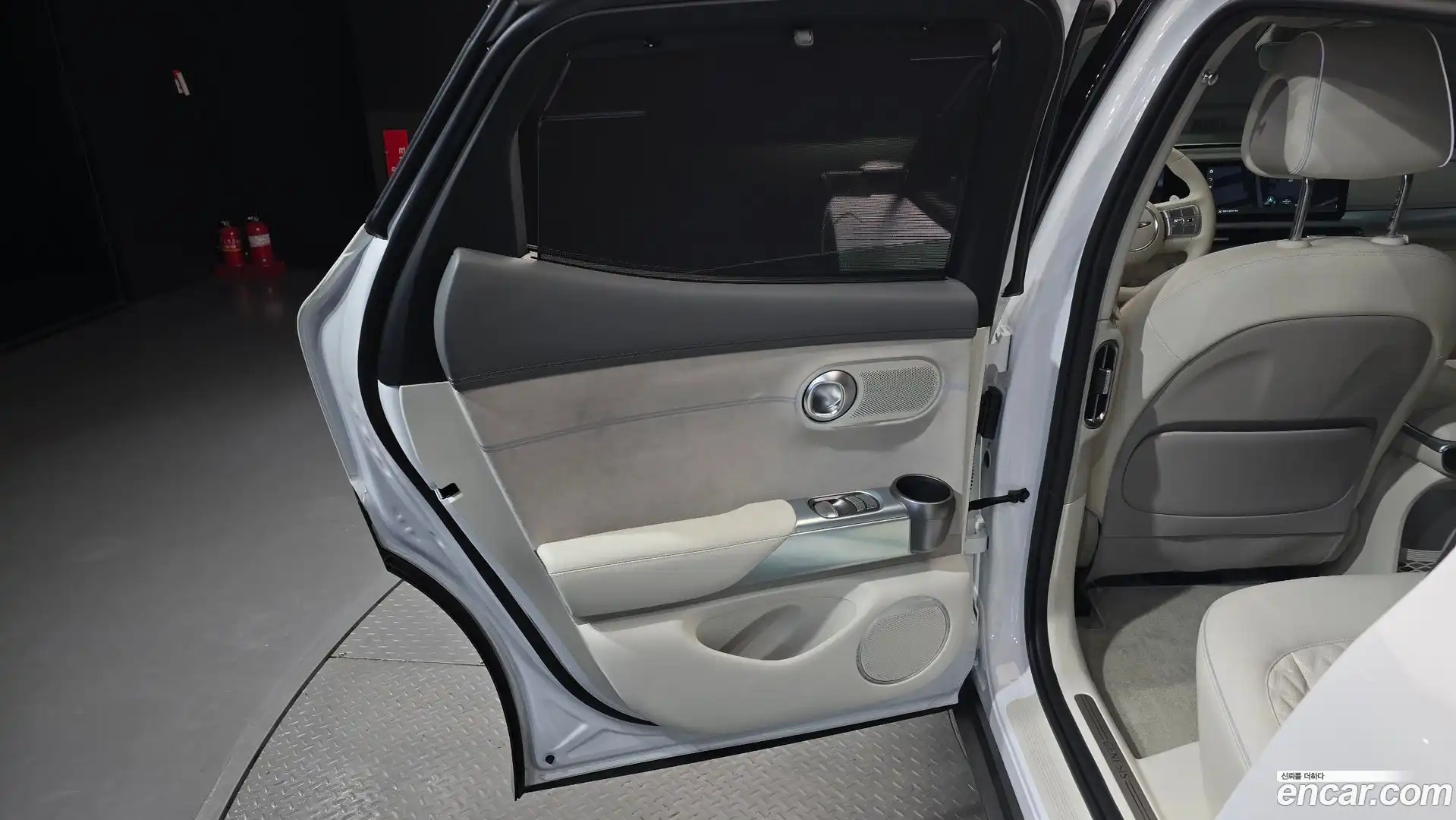 GV60 Genesis 2023.5-INNER-035