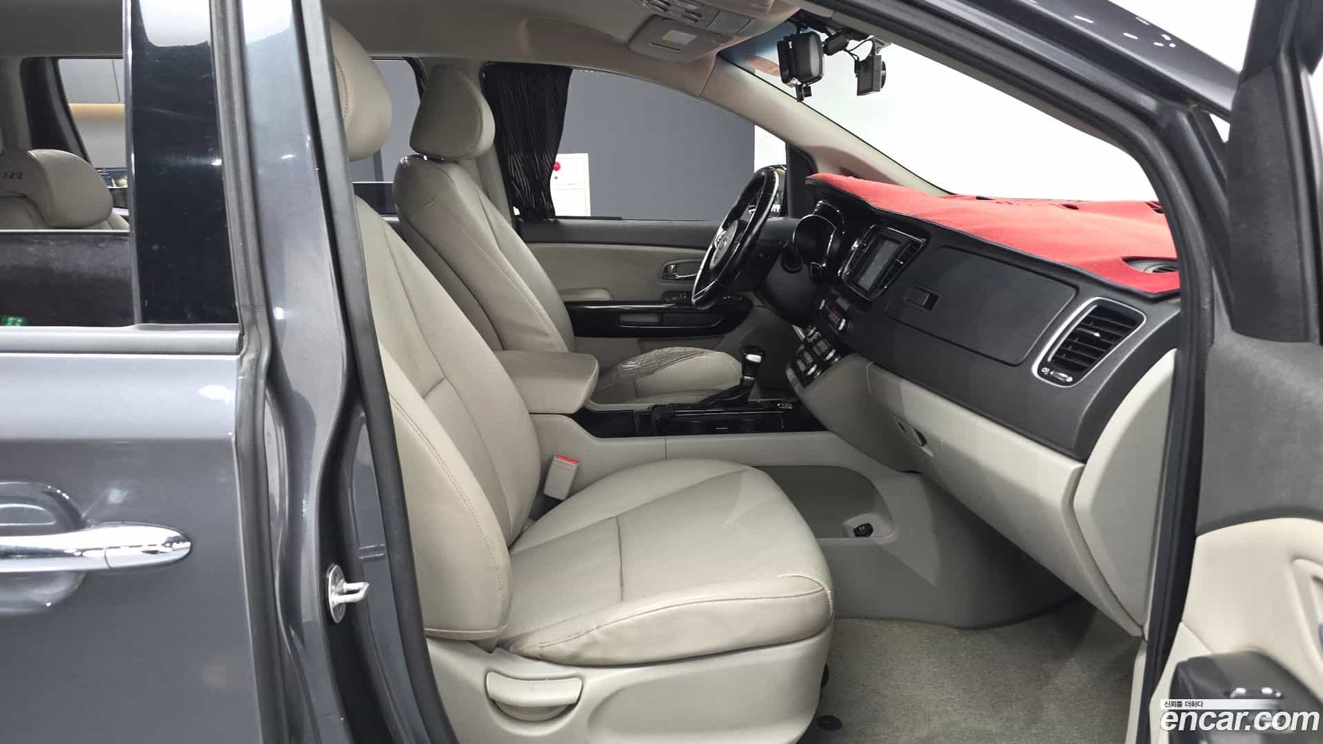 Canival Kia 2016.5-OPTION-015