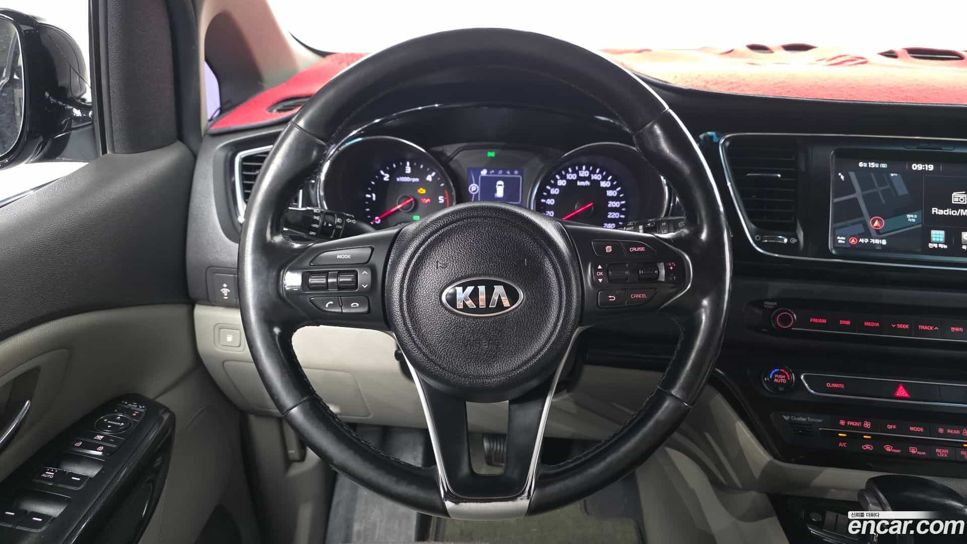 Canival Kia 2016.5-OPTION-017