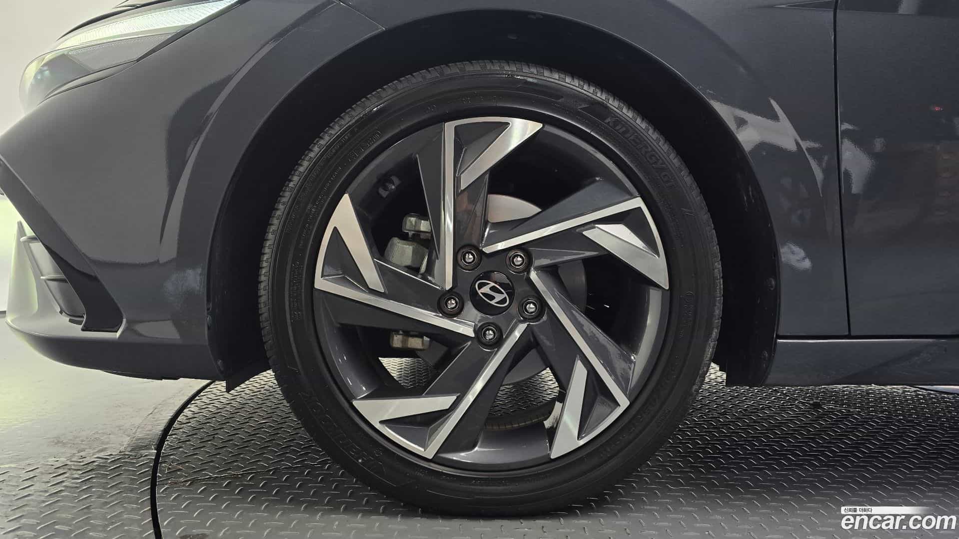 AVANTE Hyundai 2023.4-OUTER-005