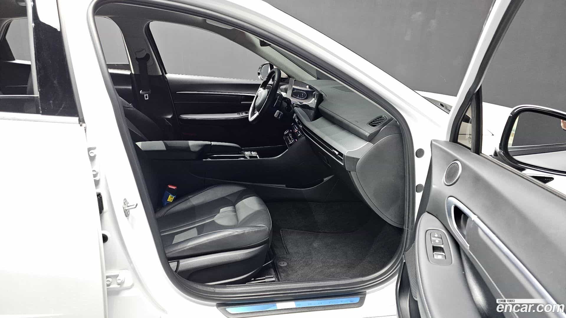 Sonata Hyundai 2025.3-OPTION-015