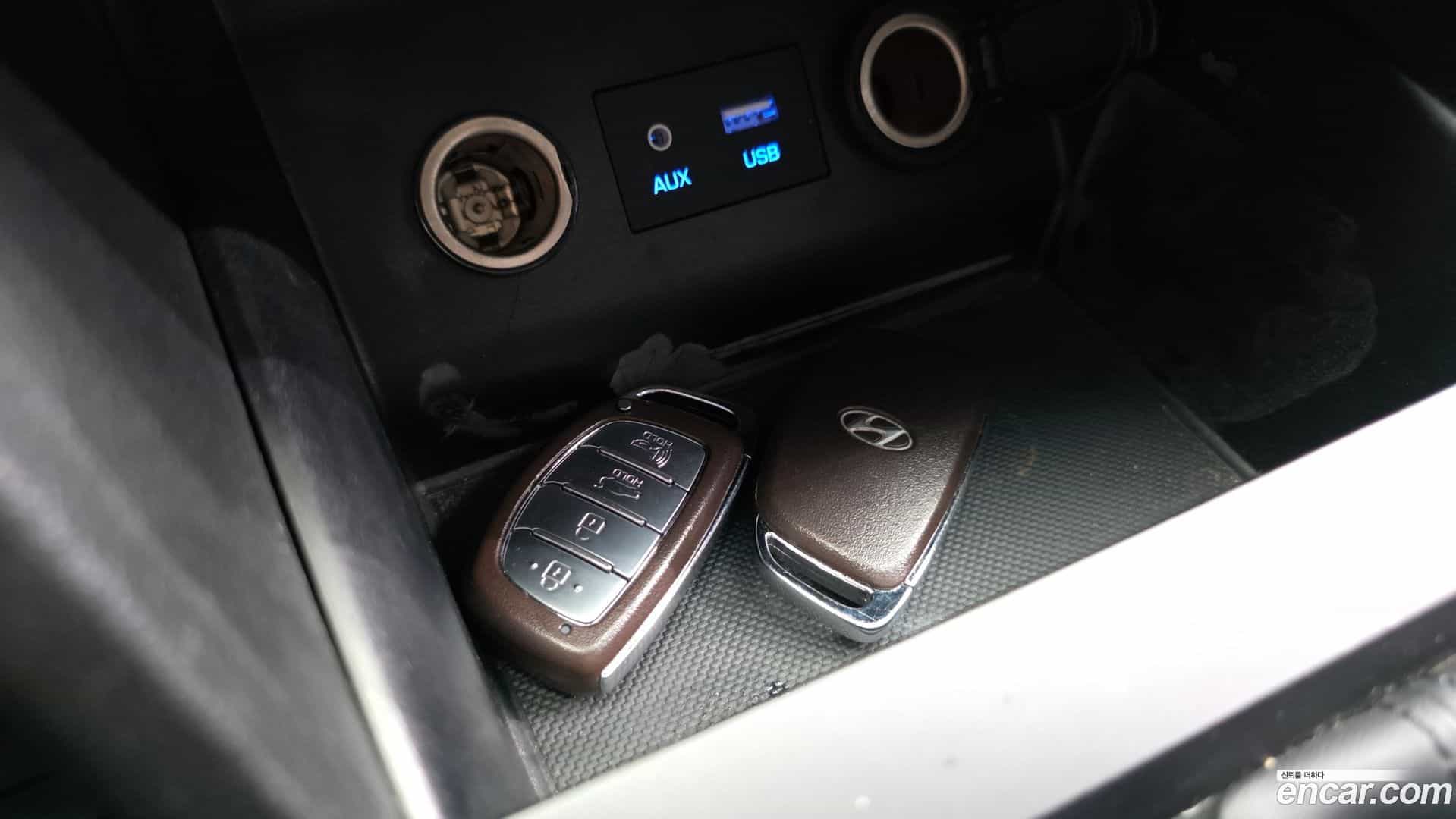 AVANTE Hyundai 2018.9-OPTION-041