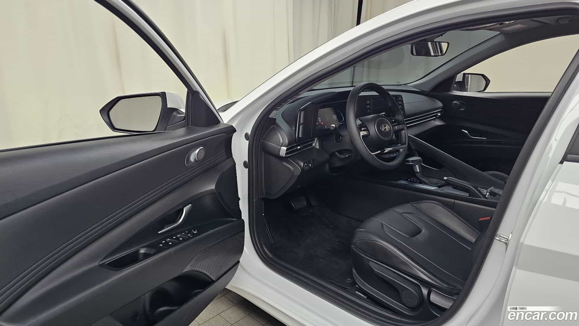 AVANTE Hyundai 2023.7-INNER-010