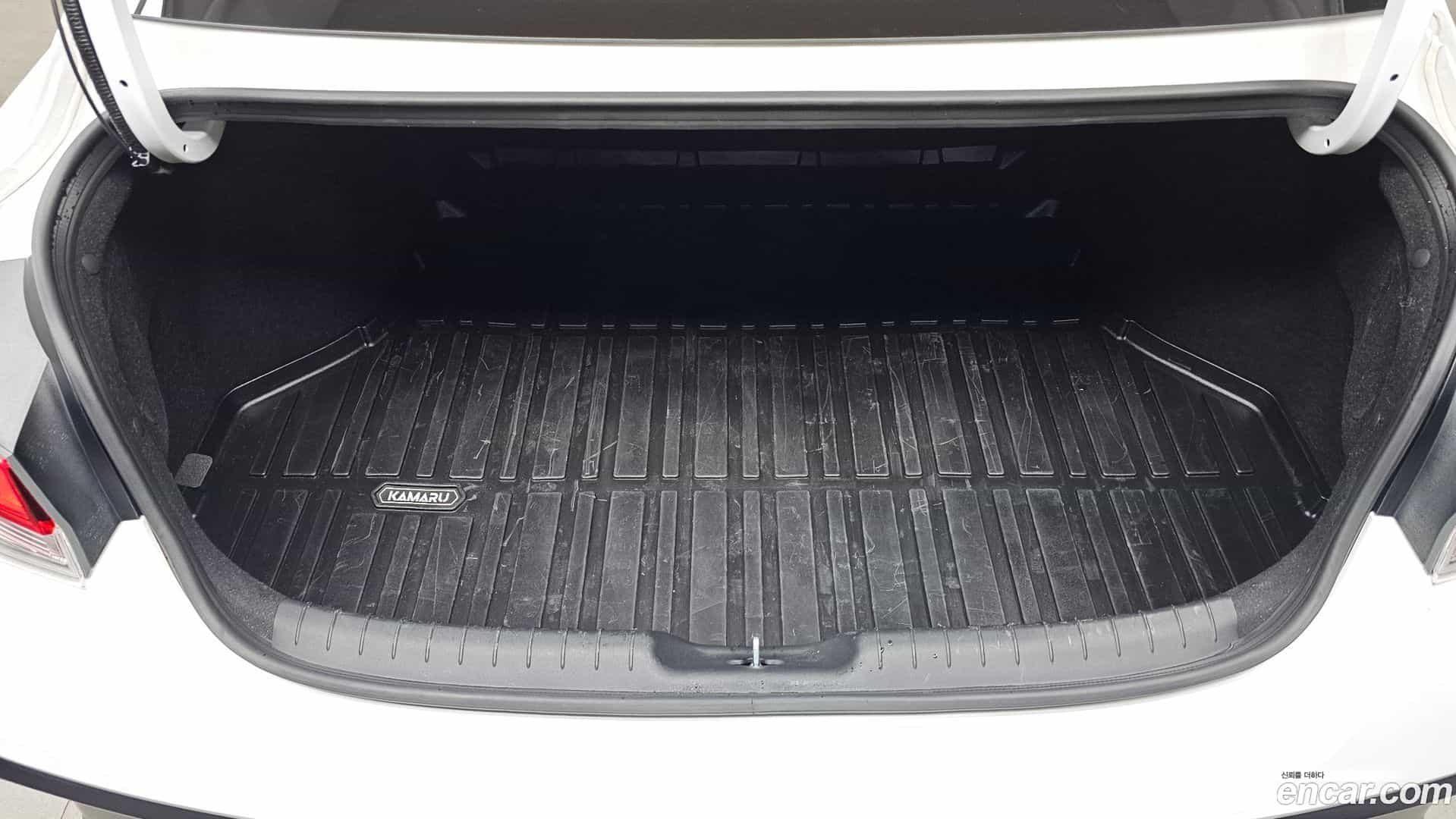 AVANTE Hyundai 2023.7-OPTION-020